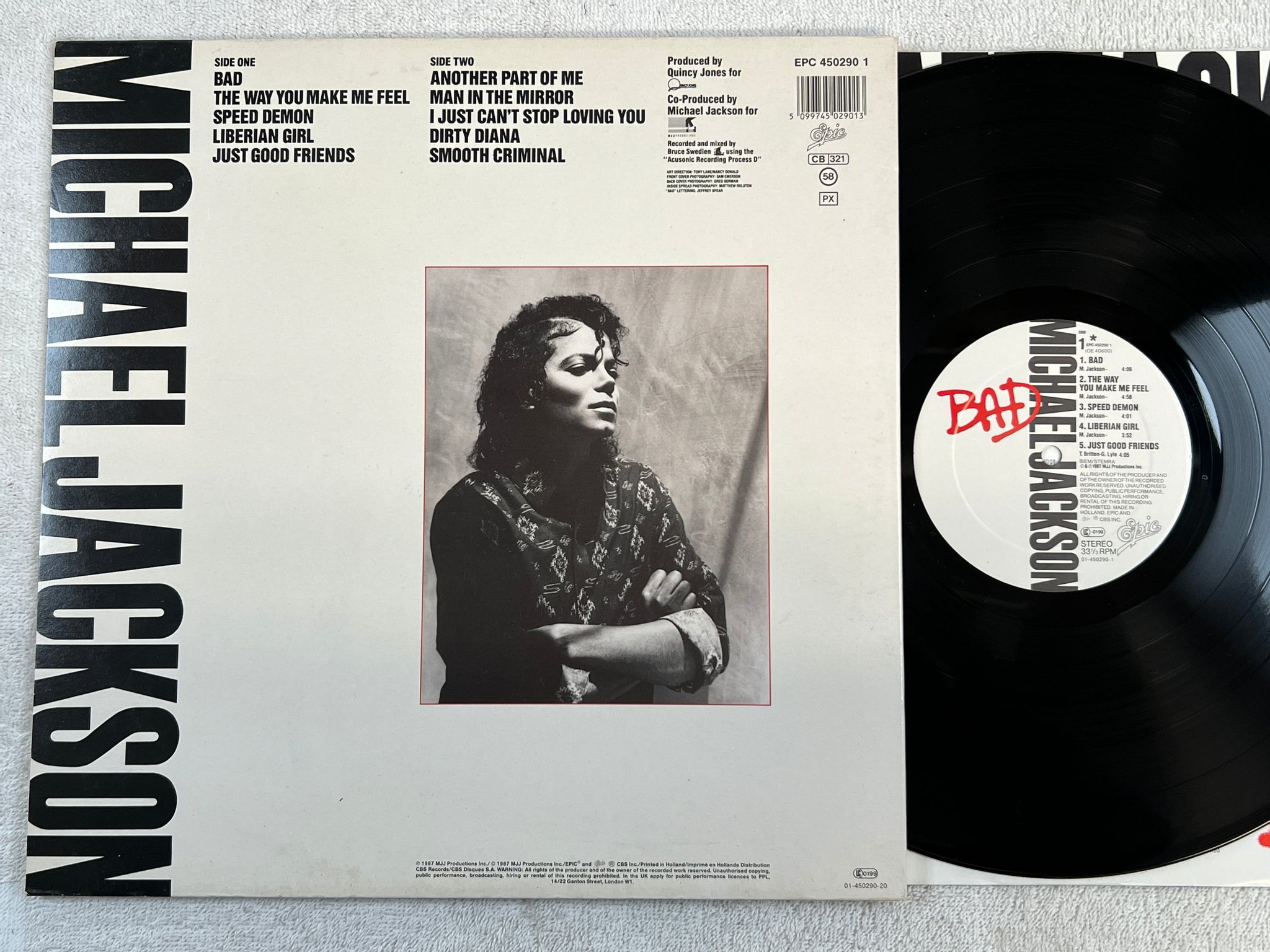 Omslagsbild för skivan MICHAEL JACKSON bad LP -87 Hol EPIC EPC 4502901