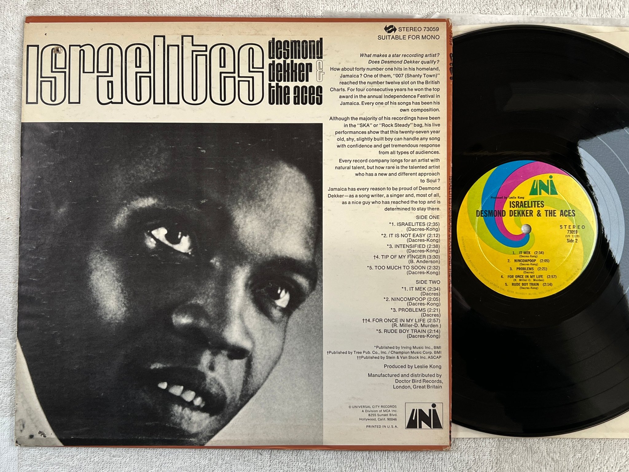 Omslagsbild för skivan DESMOND DEKKER & THE ACES israelites LP -69 US UNI 73059 