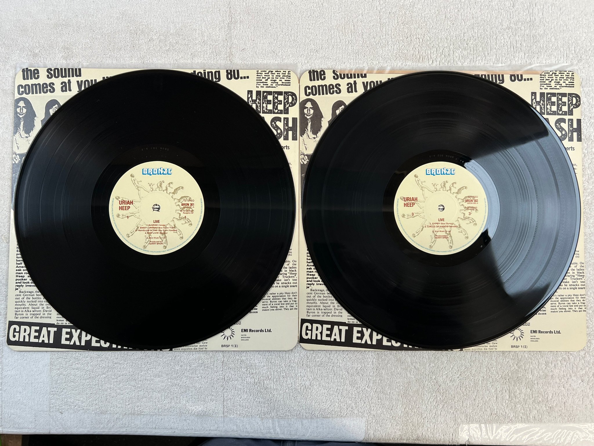 Omslagsbild för skivan URIAH HEEP live 2xLP UK BRONZE BRON 302