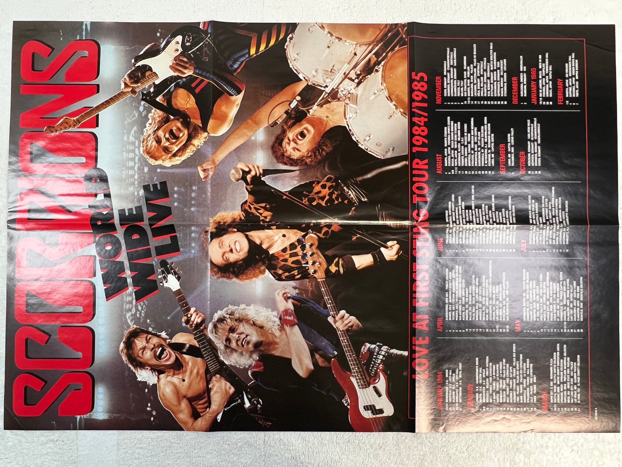 Omslagsbild för skivan SCORPIONS world wide live 2xLP -85 EEC HARVEST incl. POSTER 