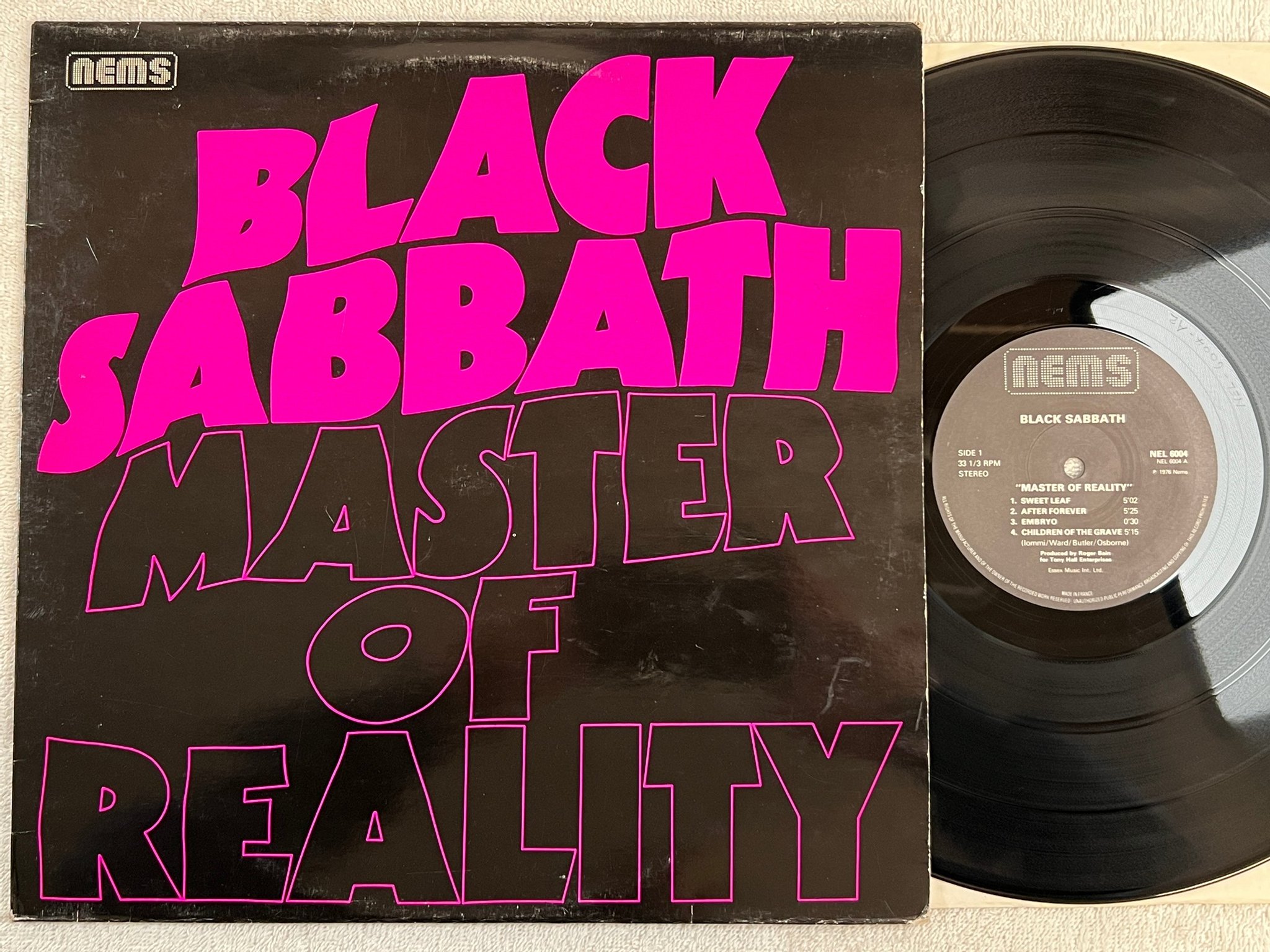 Omslagsbild för skivan BLACK SABBATH master of reality LP re -76 NEMS NEL 6004