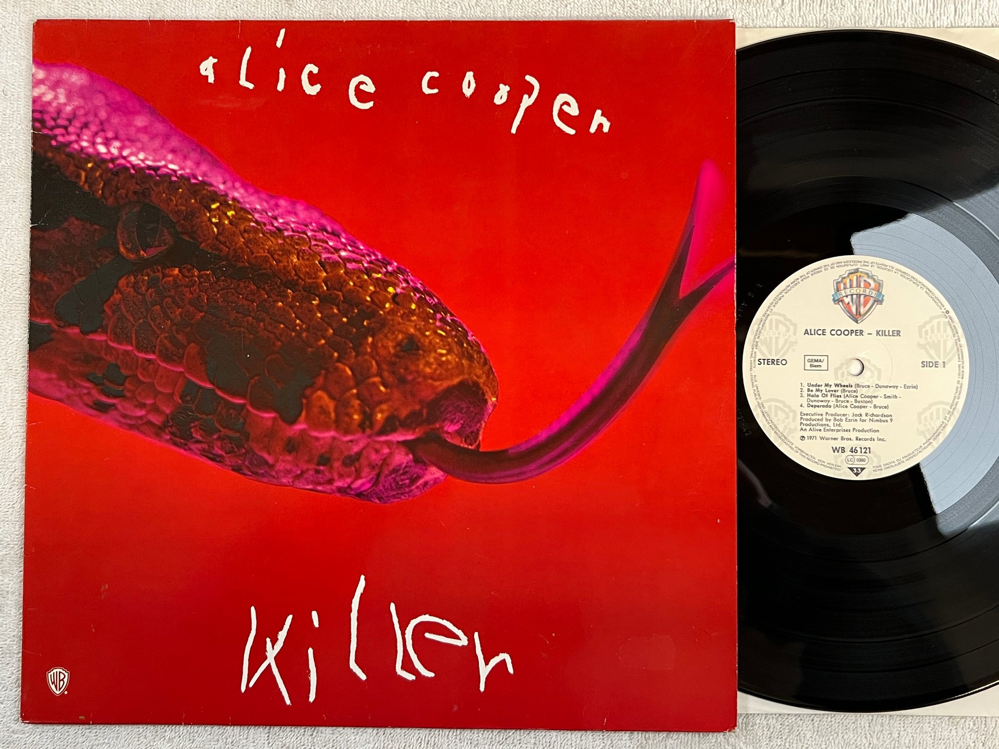 Omslagsbild för skivan ALICE COOPER killer LP re  Ger WARNER BROS WB 46121