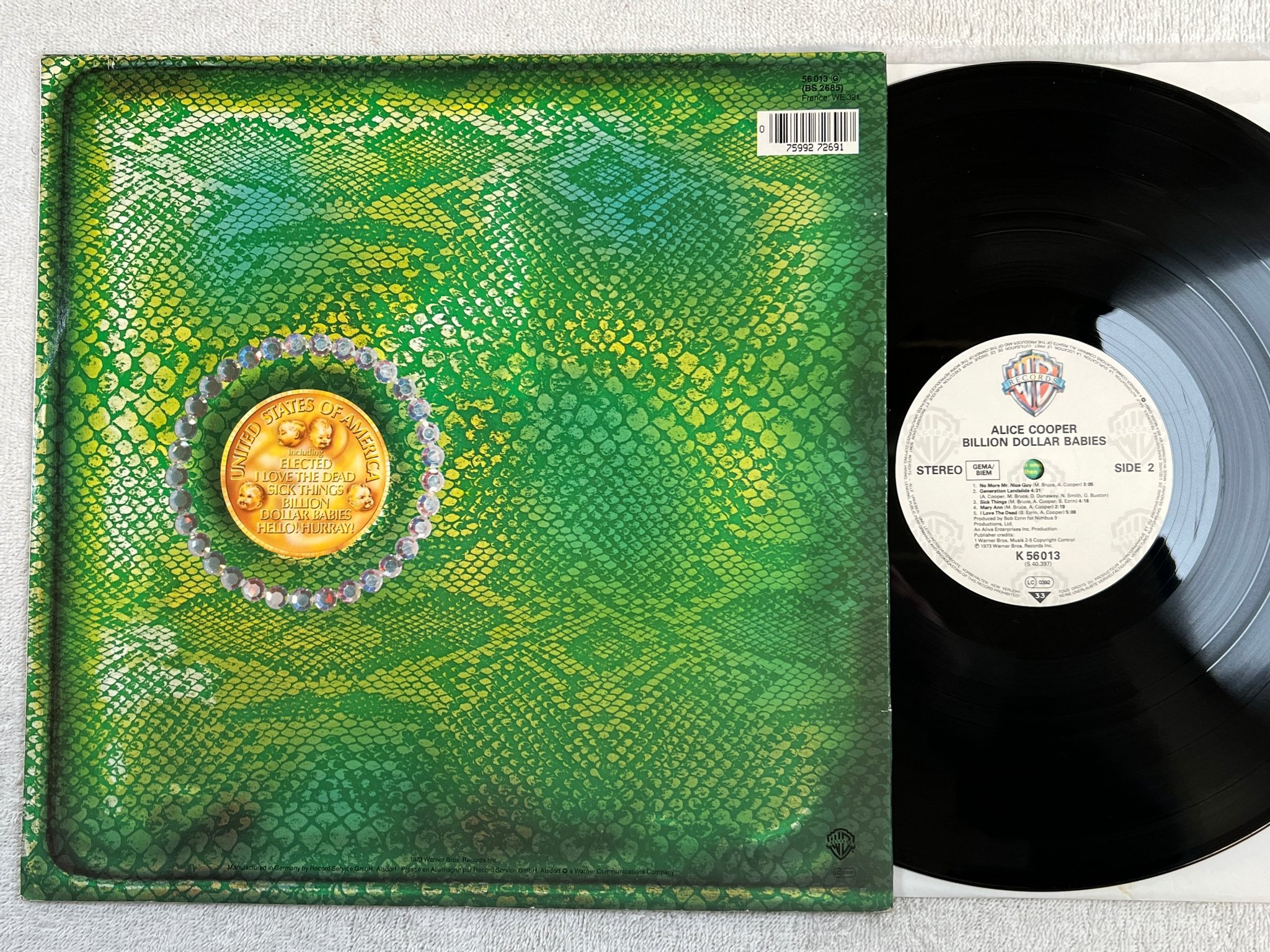Omslagsbild för skivan ALICE COOPER billion dollar babies LP re Ger WARNER BROS K 56103