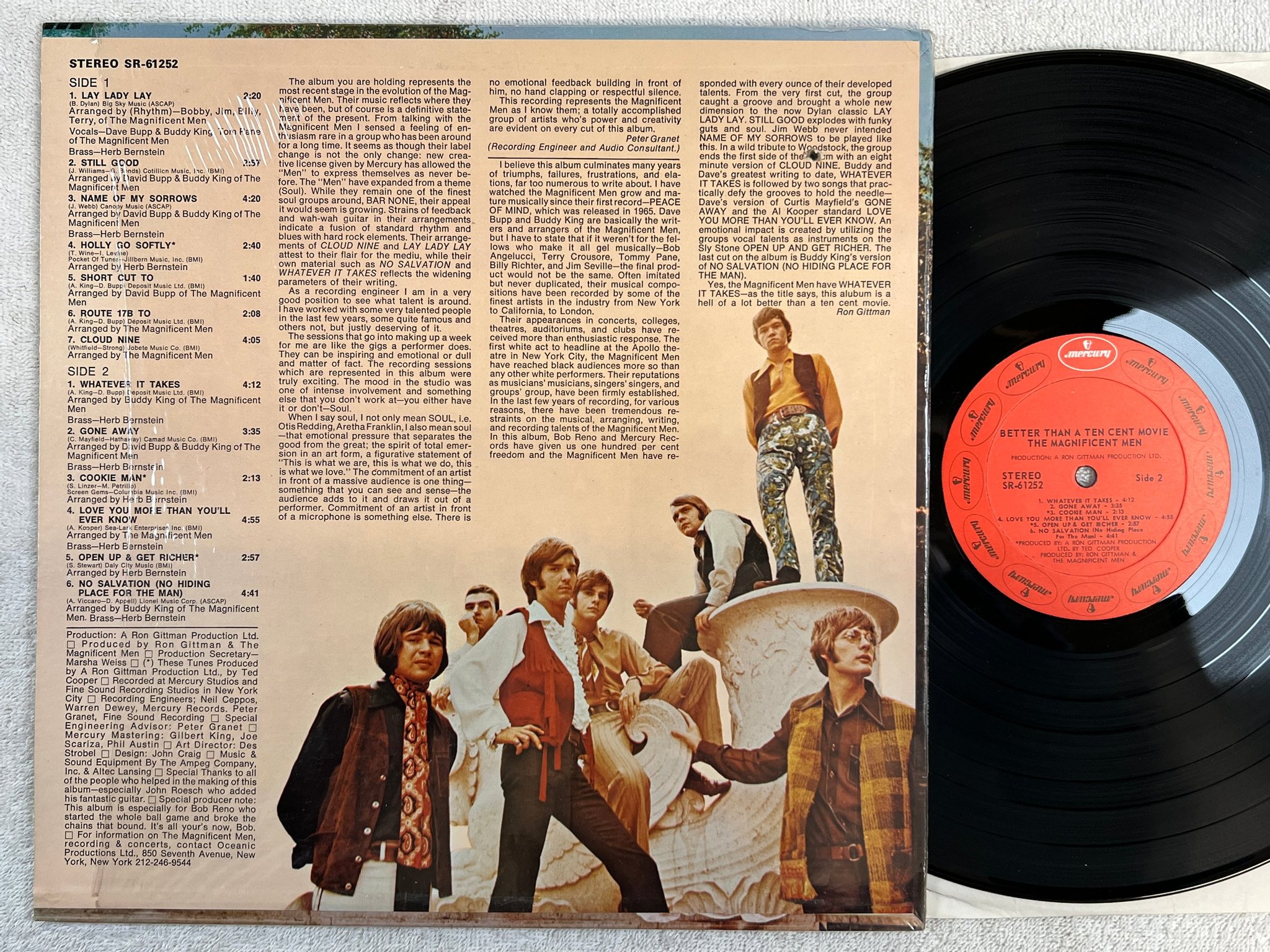 Omslagsbild för skivan THE MAGNIFICENT MEN better than a ten cent movie LP -70 US MERCURY SR 61252