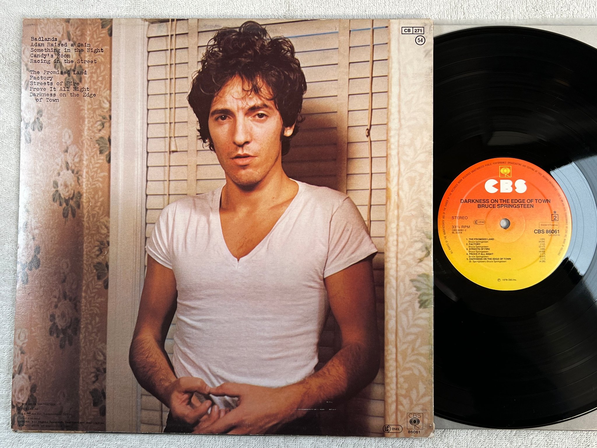 Omslagsbild för skivan BRUCE SPRINGSTEEN darkness on edge of town LP re Hol CBS 86061