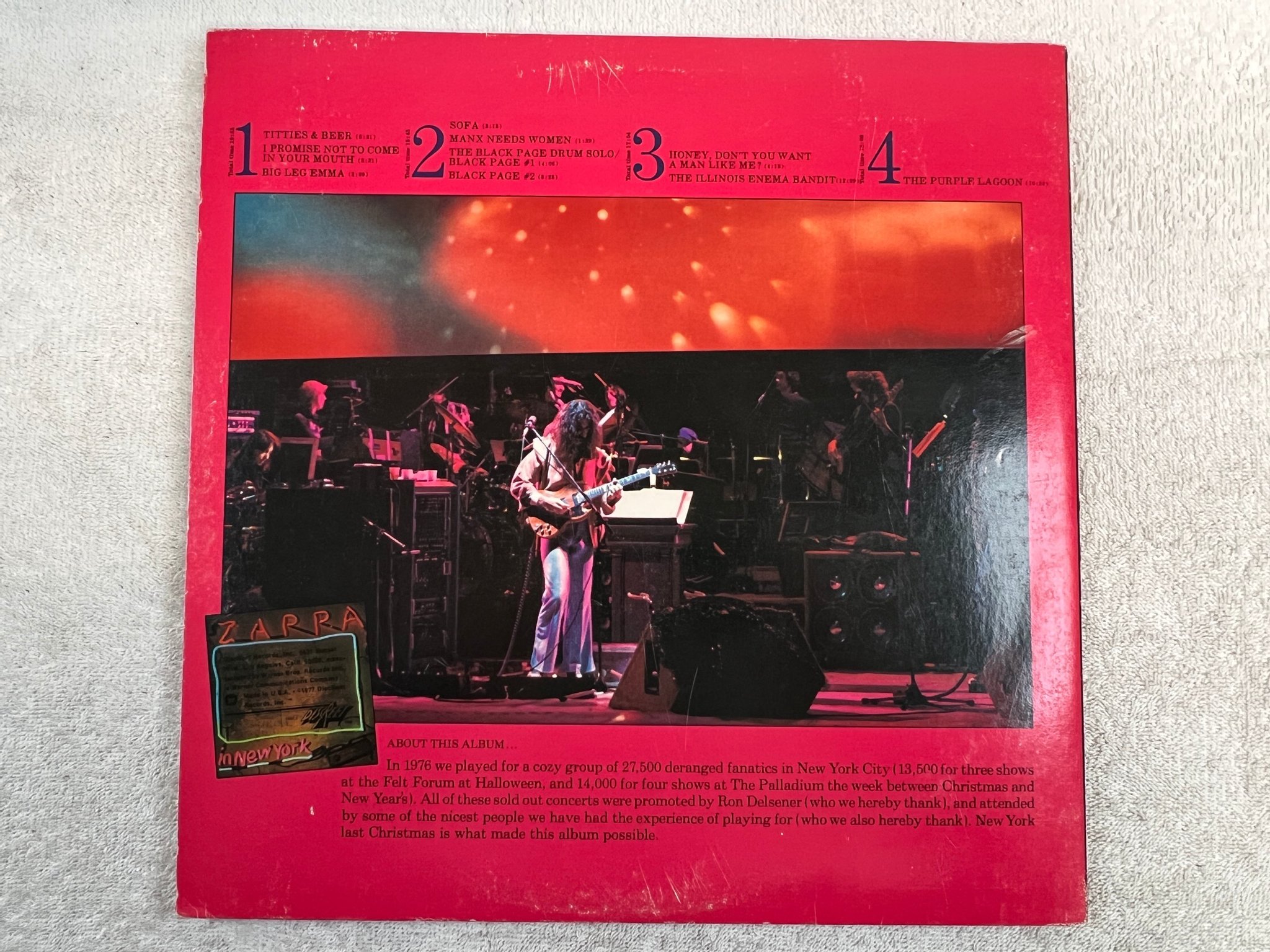 Omslagsbild för skivan FRANK ZAPPA in New York LP -77 US DISCREET 2D 2290