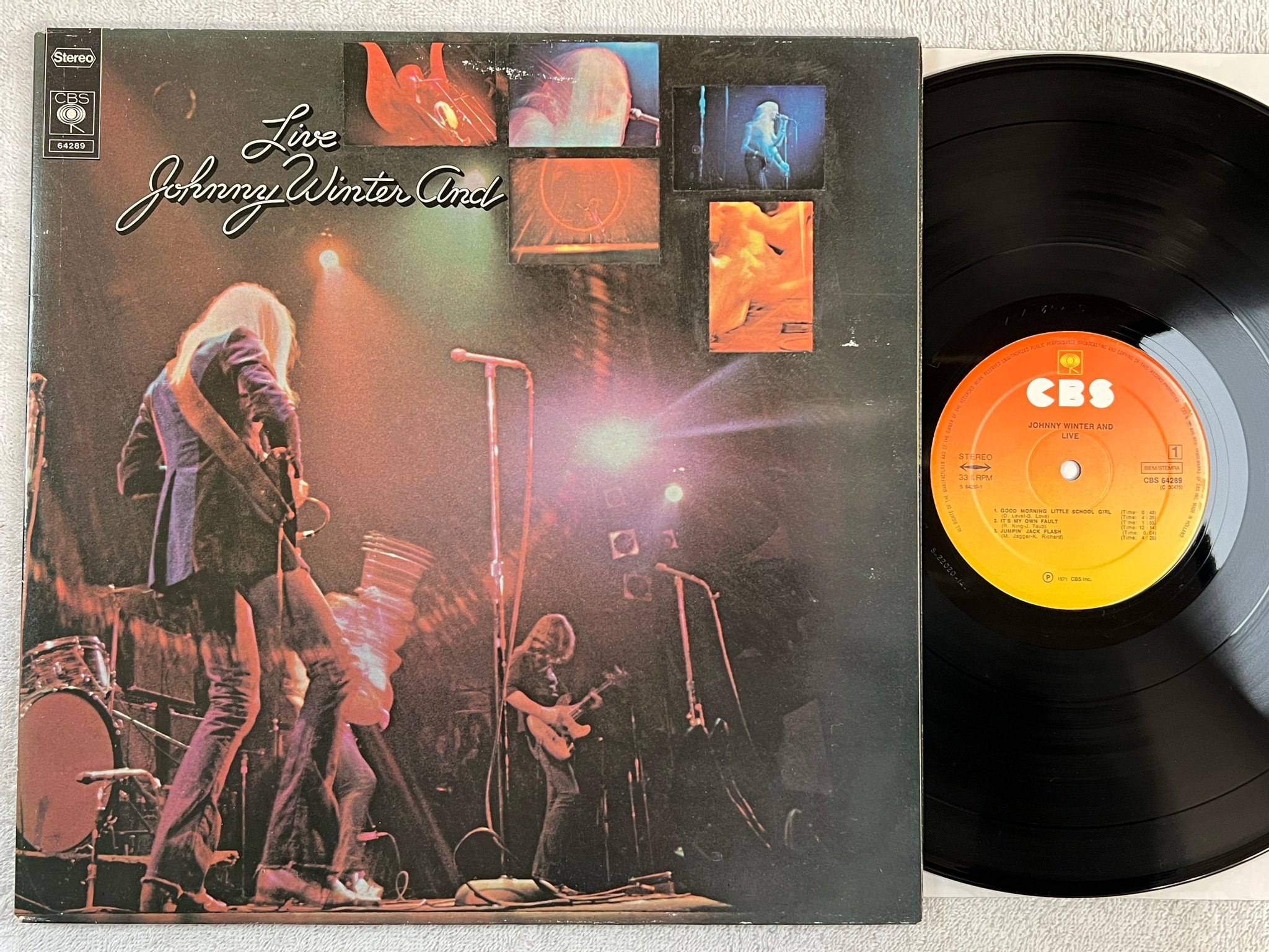 Omslagsbild för skivan JOHNNY WINTER AND LIVE LP Hol CBS 64289