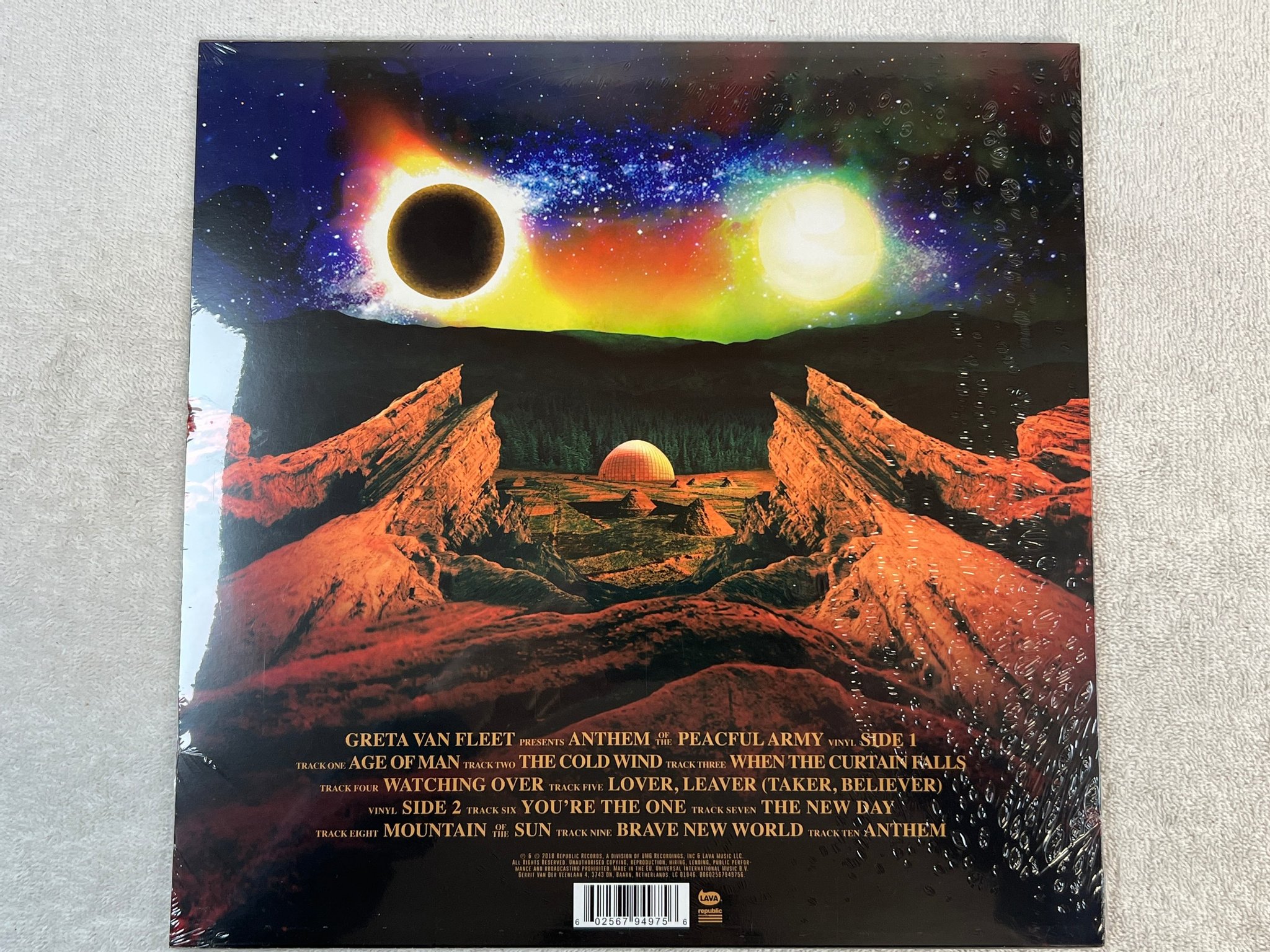 Omslagsbild för skivan GRETA VAN FLEET Anthem Of The Peaceful Army LP 2018 EU LAVA 602567949756