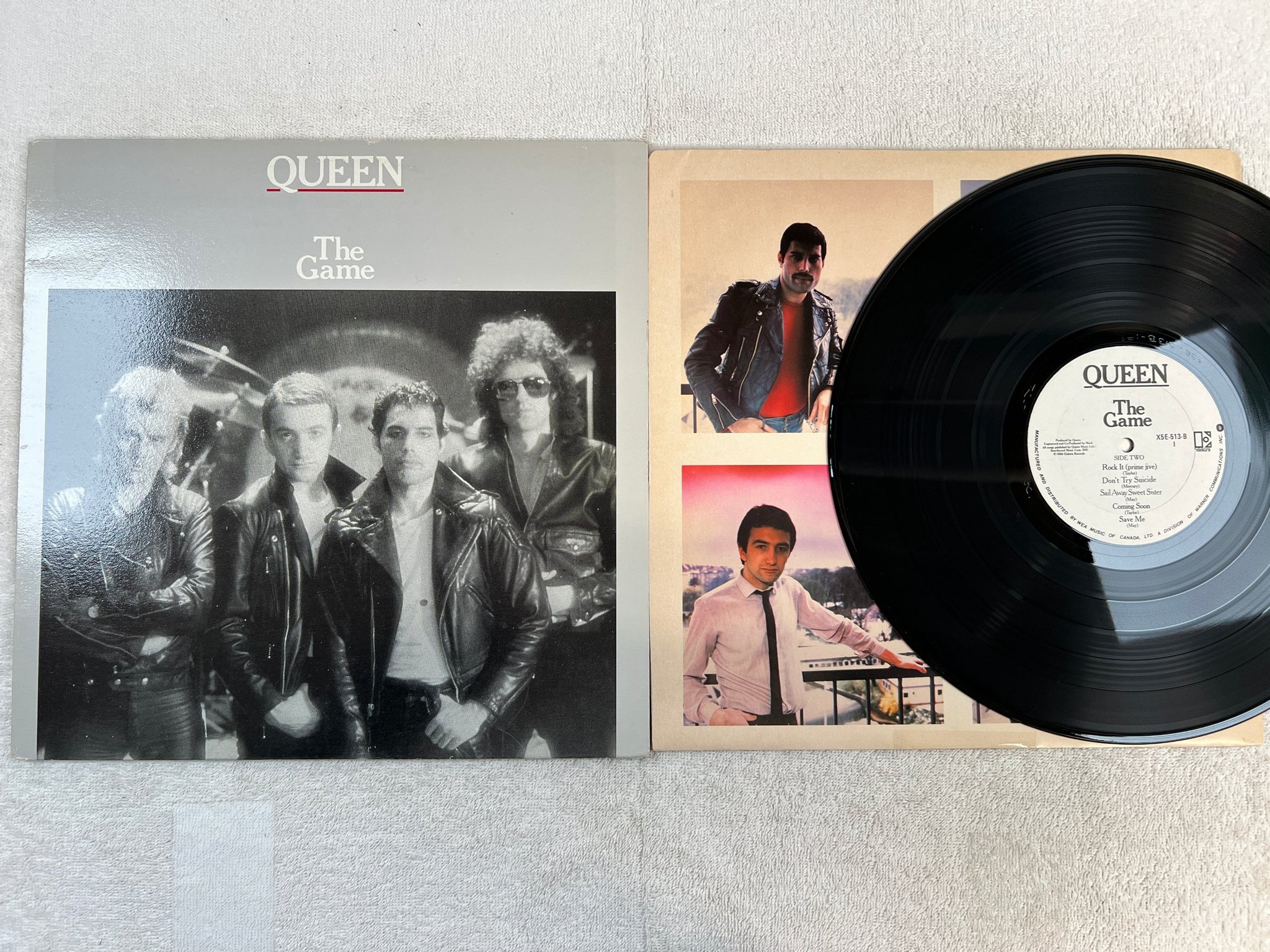 Omslagsbild för skivan QUEEN the game LP -80 Can ELEKTRA Z5E-513