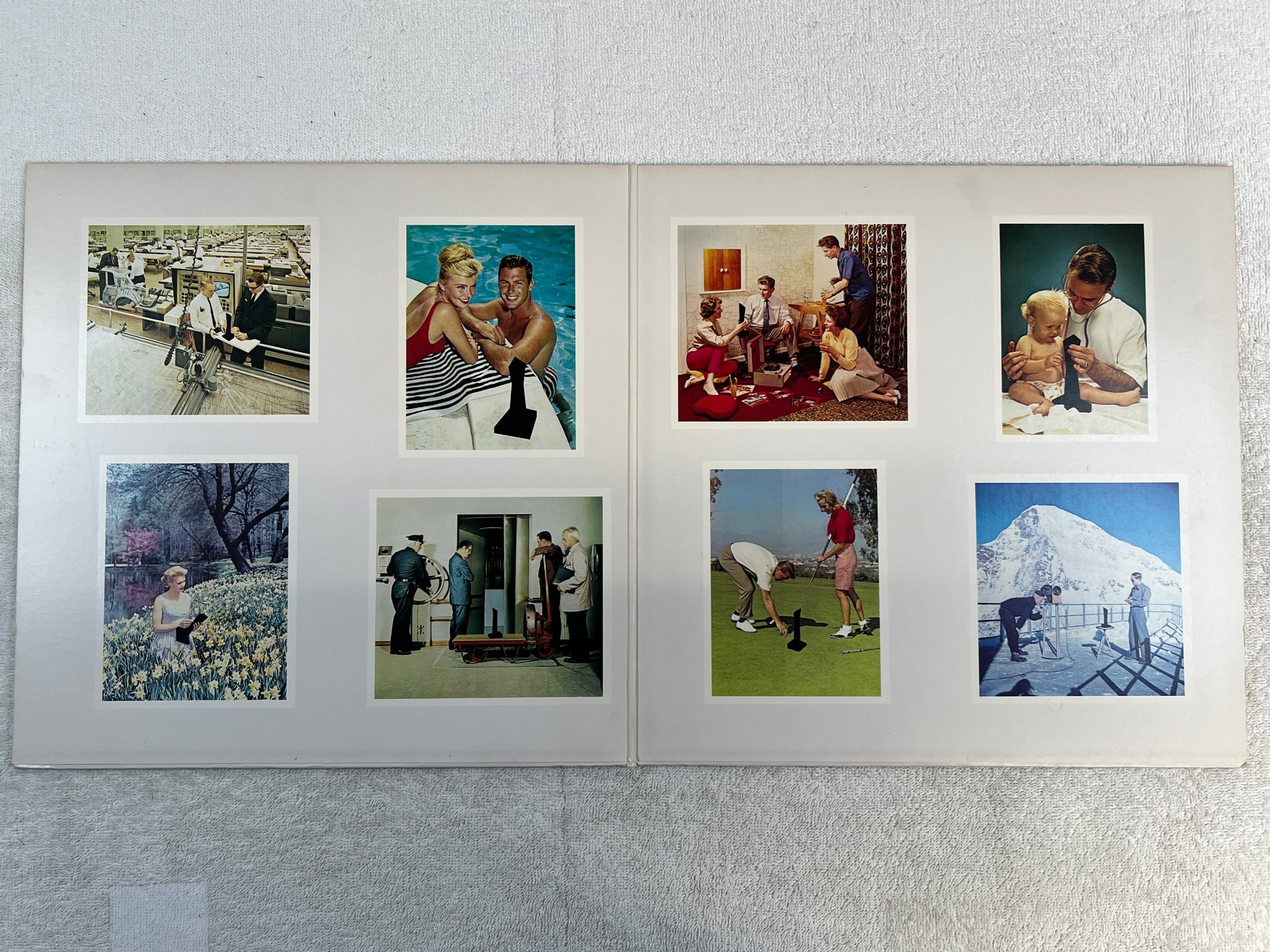 Omslagsbild för skivan LED ZEPPELIN presence LP -76 US SWAN SONG SS 8416