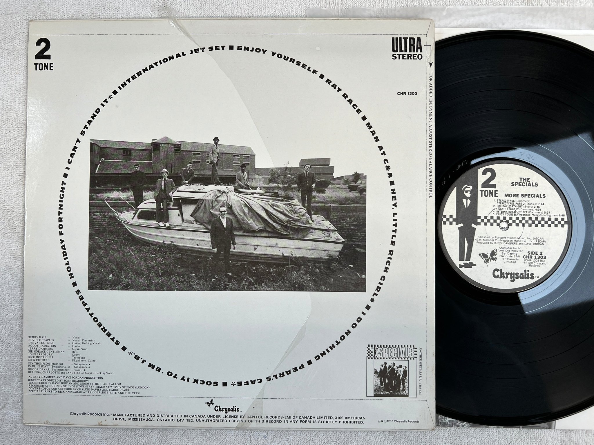 Omslagsbild för skivan THE SPECIALS more specials LP -80 Can CHRYSALIS CHR 1303