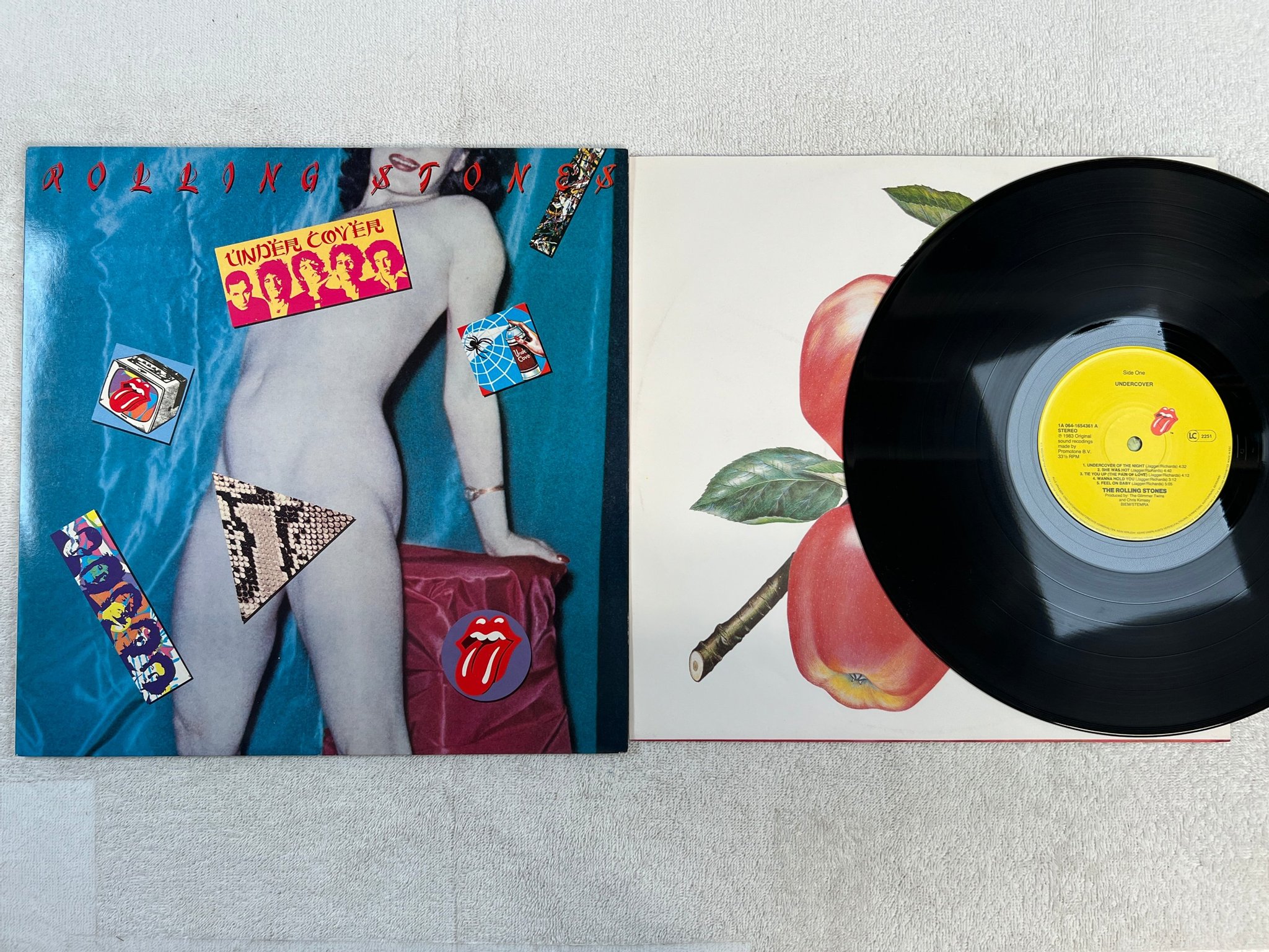 Omslagsbild för skivan ROLLING STONES undercover LP -83 Ger 1A 064-1654361