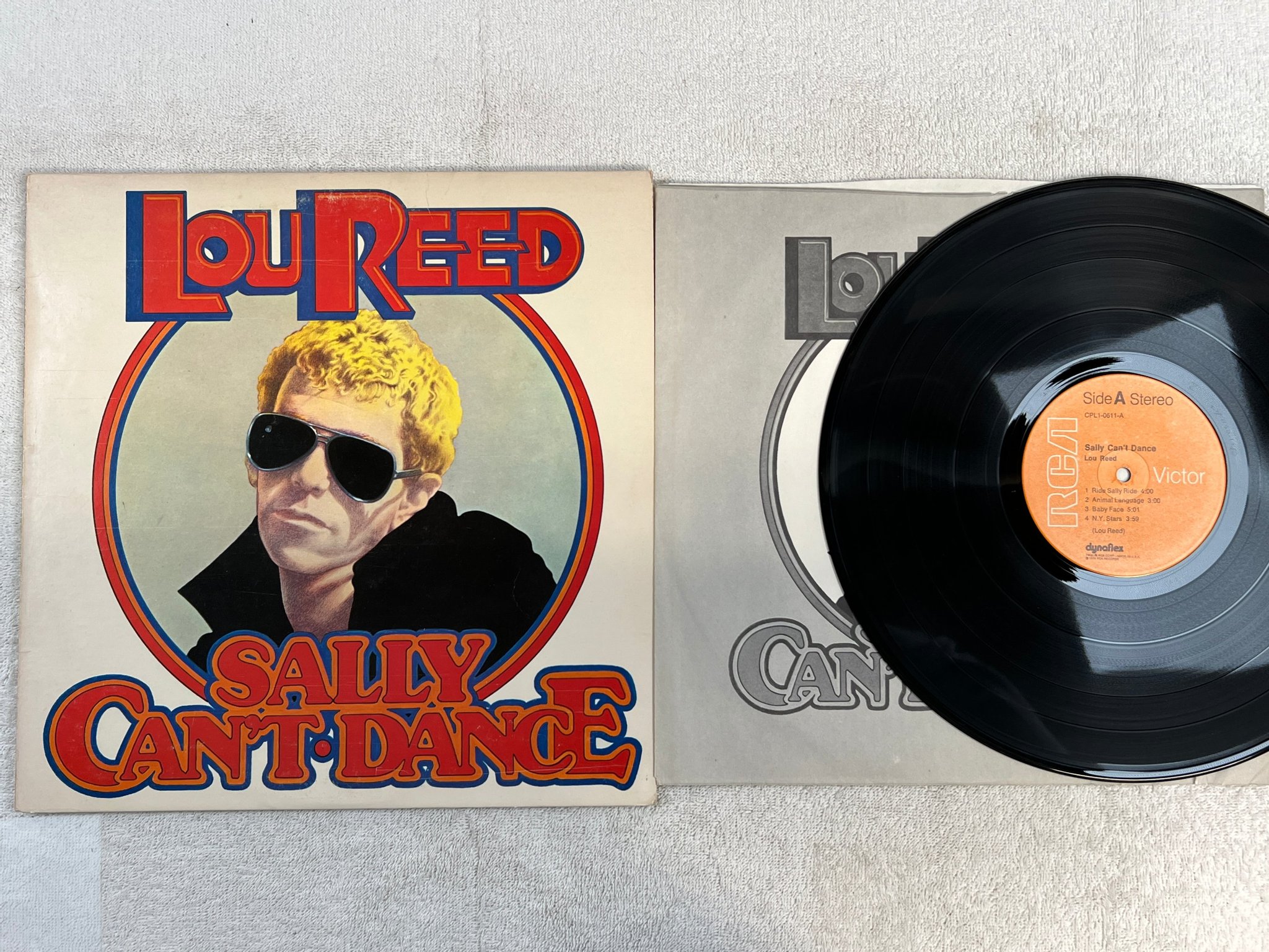 Omslagsbild för skivan LOU REED Sally can’t dance LP -74 US RCA CPL1-0611