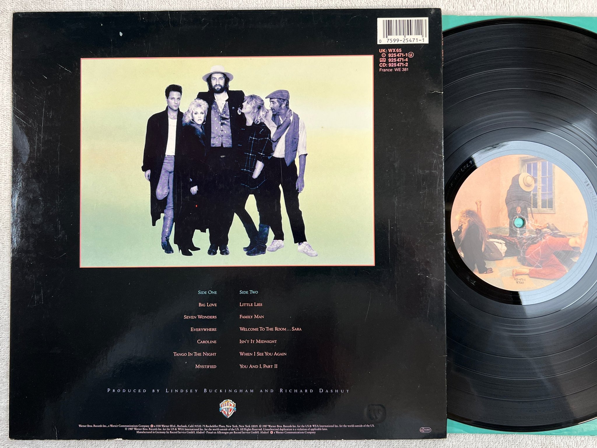 Omslagsbild för skivan FLEETWOOD MAC tango in the night LP -87 Ger WARNER 925 471-1