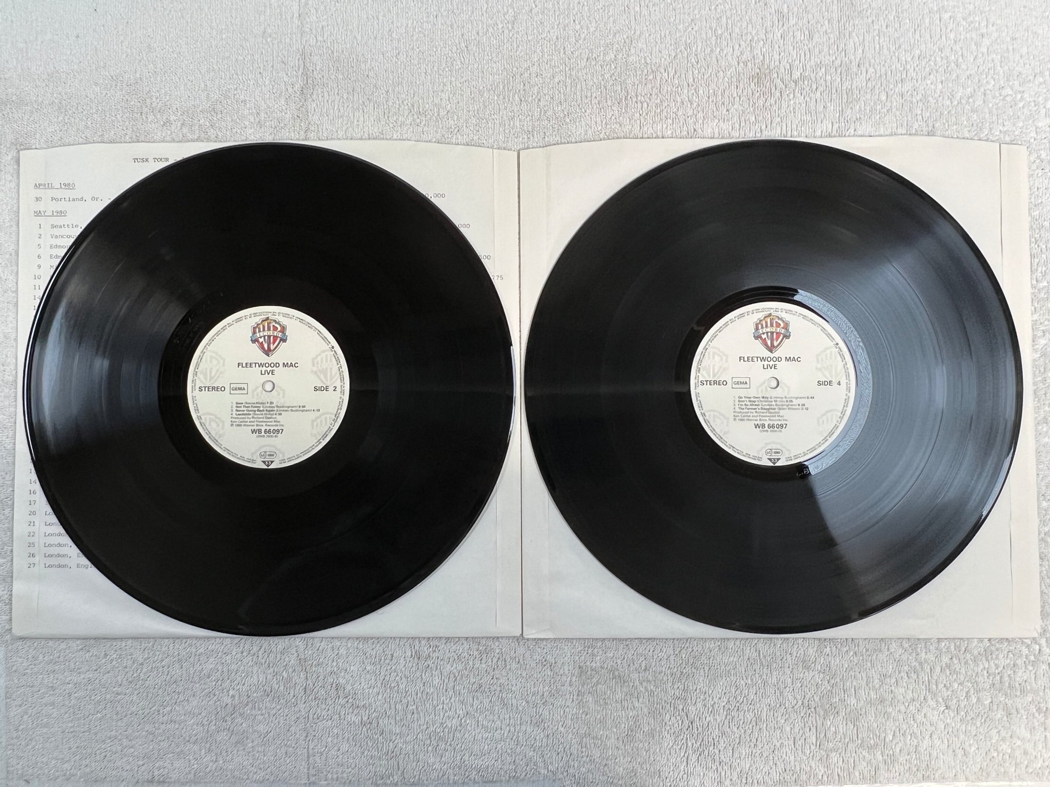 Omslagsbild för skivan FLEETWOOD MAC live 2xLP -80 Ger WARNER WB 66097