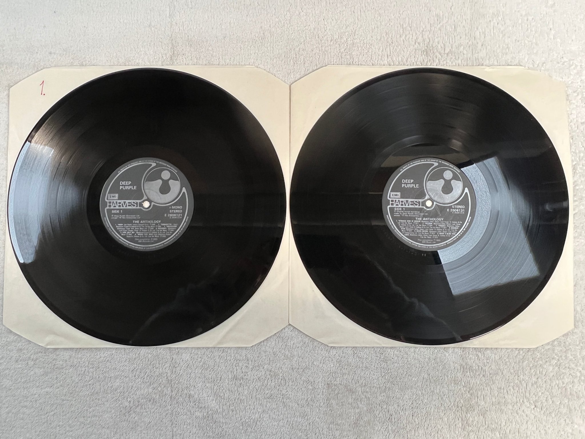 Omslagsbild för skivan DEEP PURPLE the anthology 2xLP -85 UK EMI E 2606121