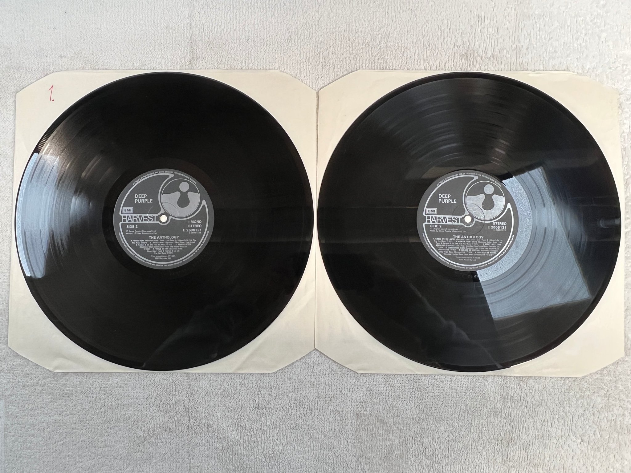 Omslagsbild för skivan DEEP PURPLE the anthology 2xLP -85 UK EMI E 2606121