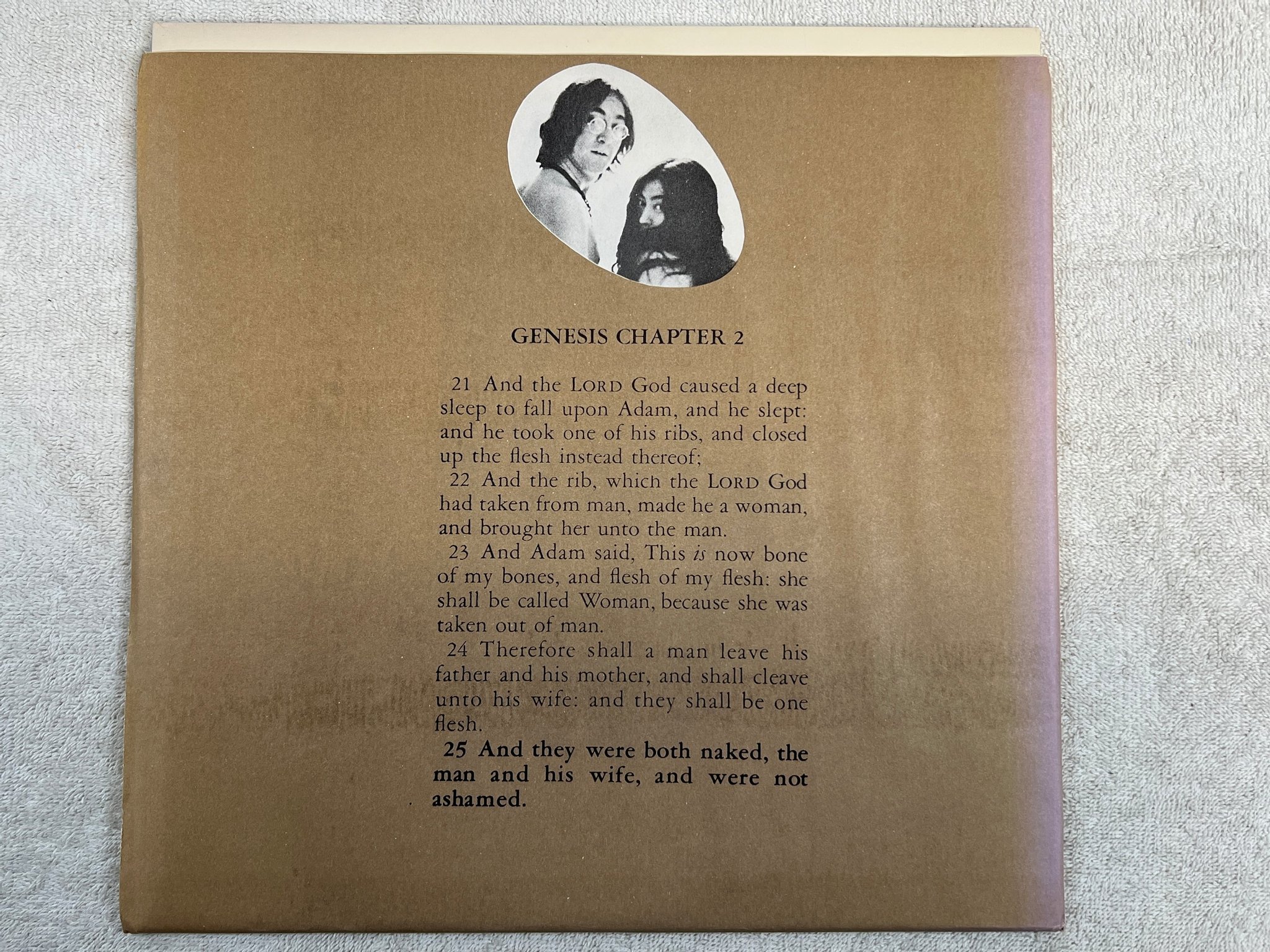 Omslagsbild för skivan JOHN LENNON & YOKO ONO two virgins LP APPLE T-5001