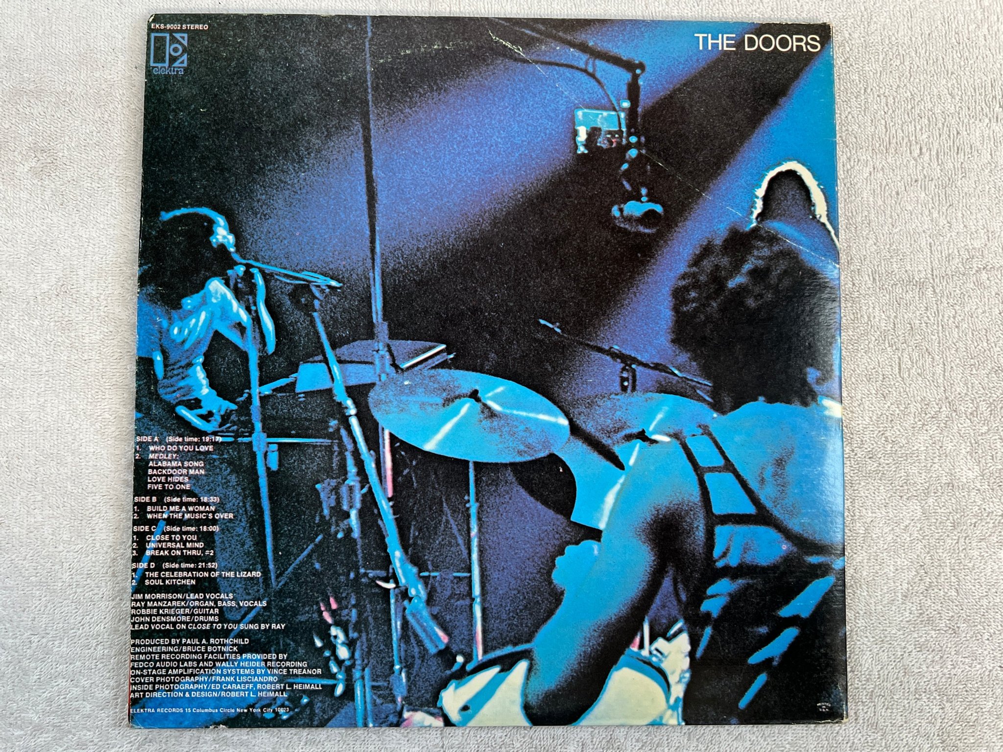 Omslagsbild för skivan DOORS absolutely live! 2xLP US ELEKTRA AKS 9002 SP