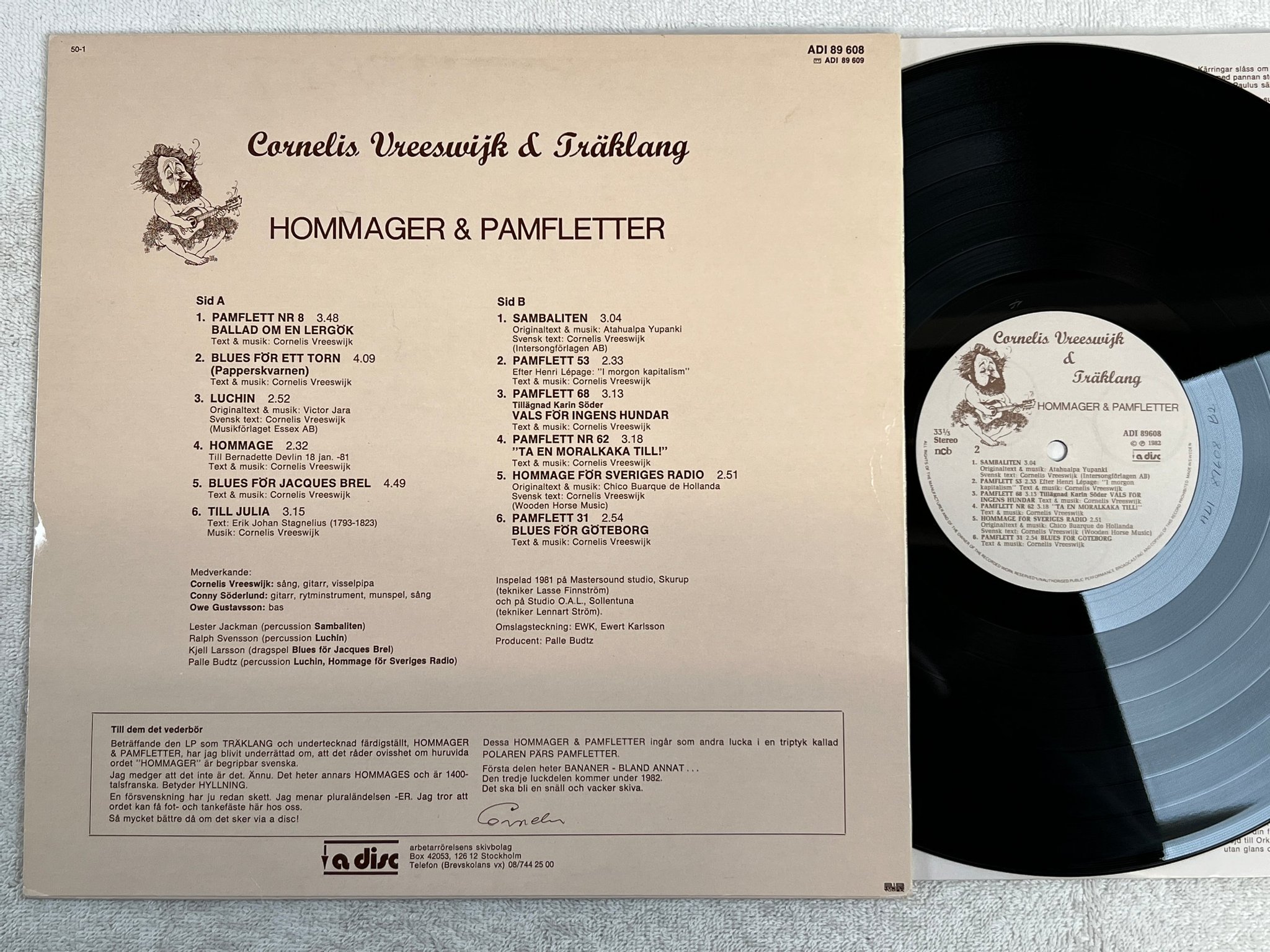 Omslagsbild för skivan CORNELIS VREESWIJK hommager & pamfletter LP -82 A DISC ADI 89608