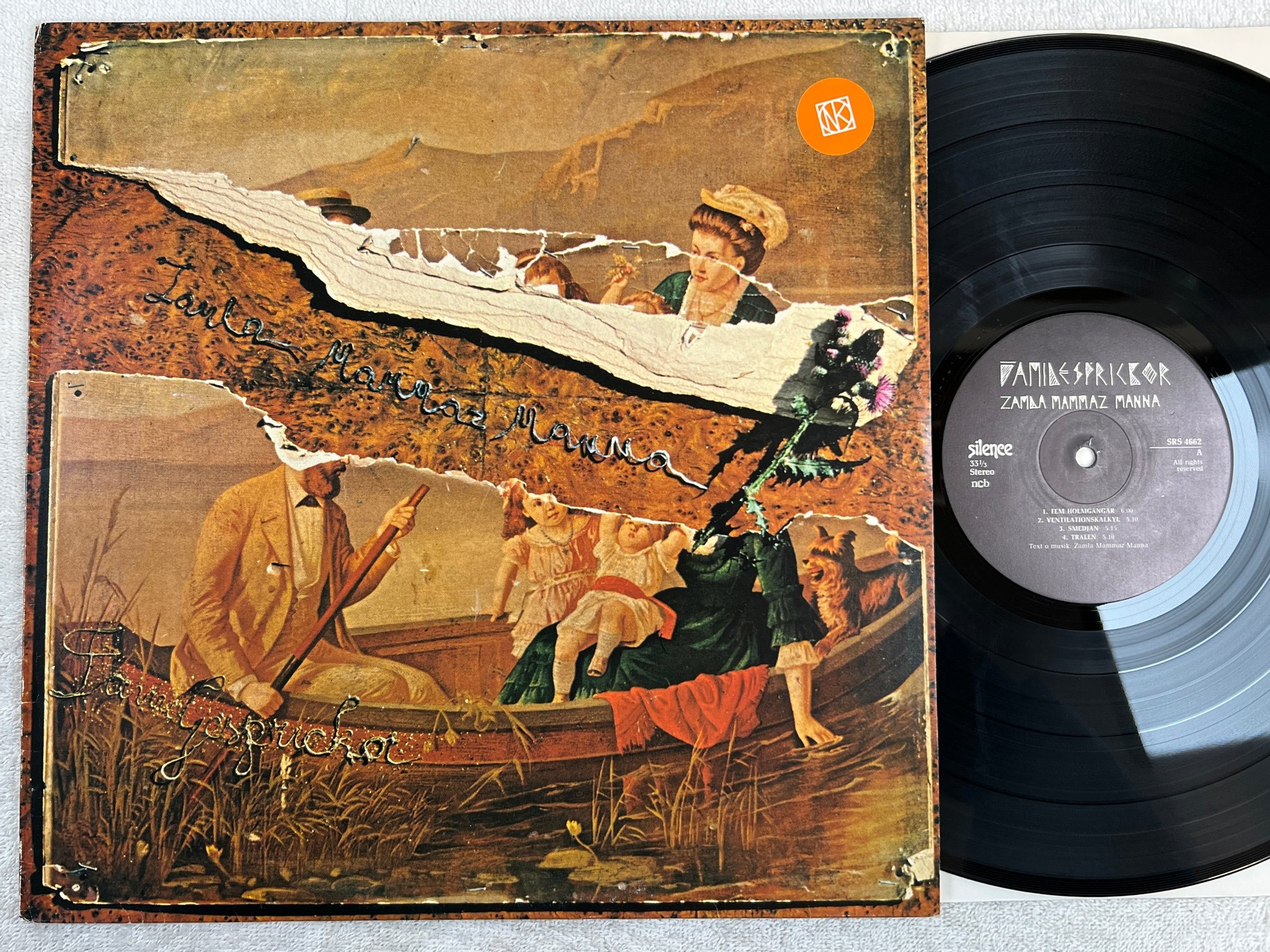 Omslagsbild för skivan ZAMLA MAMMAZ MANNA Familjesprickor LP -80 Swe SILENCE SRS 4662