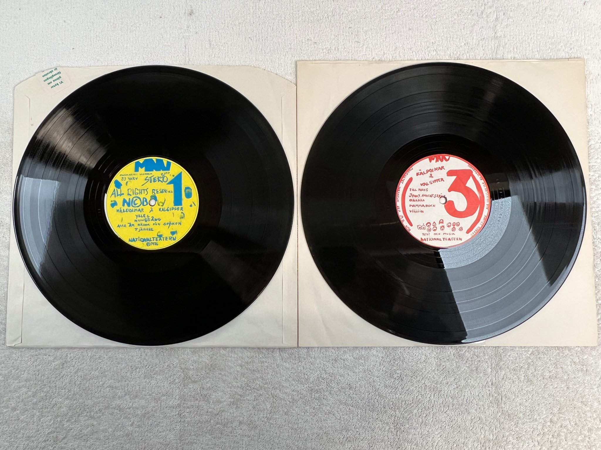 Omslagsbild för skivan NATIONALTEATERN Kåldolmar & Kalsipper 2xLP -76 MNW MNW 64P