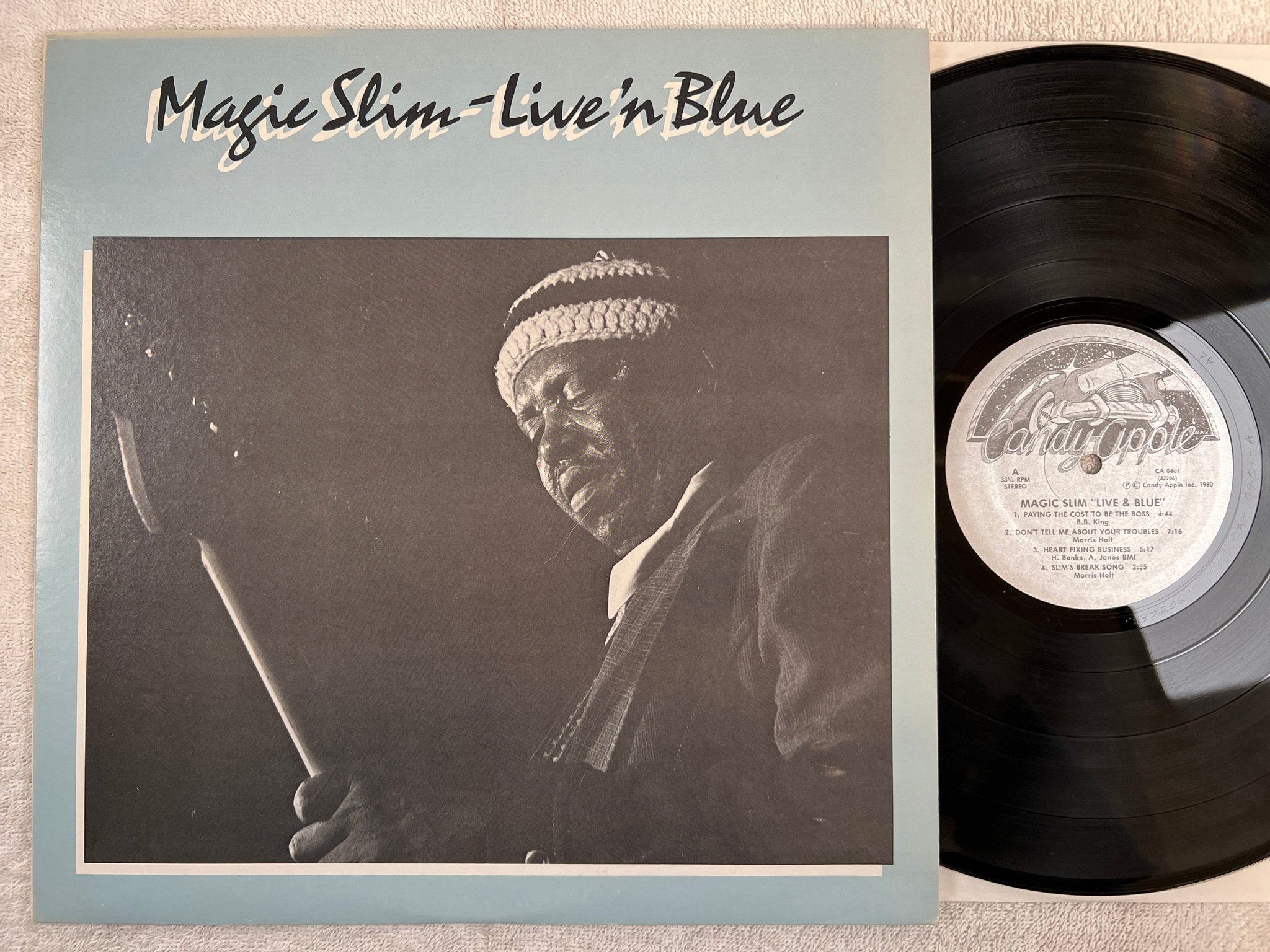 Omslagsbild för skivan MAGIC SLIM live & blue LP -80 US CANDY APPLE CA 0401 Blues