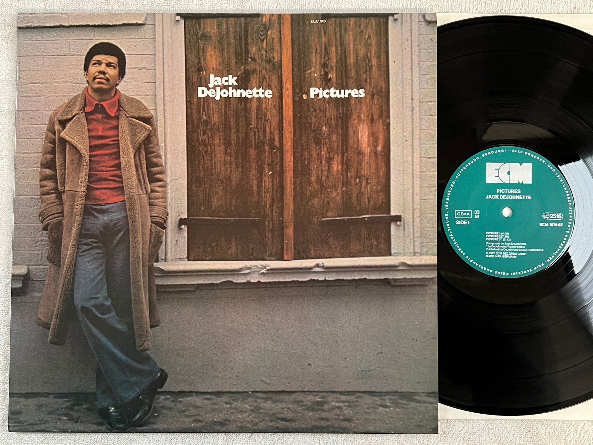 Omslagsbild för skivan JACK DEJOHNETTE pictures LP -77 Ger ECM 1079 ST