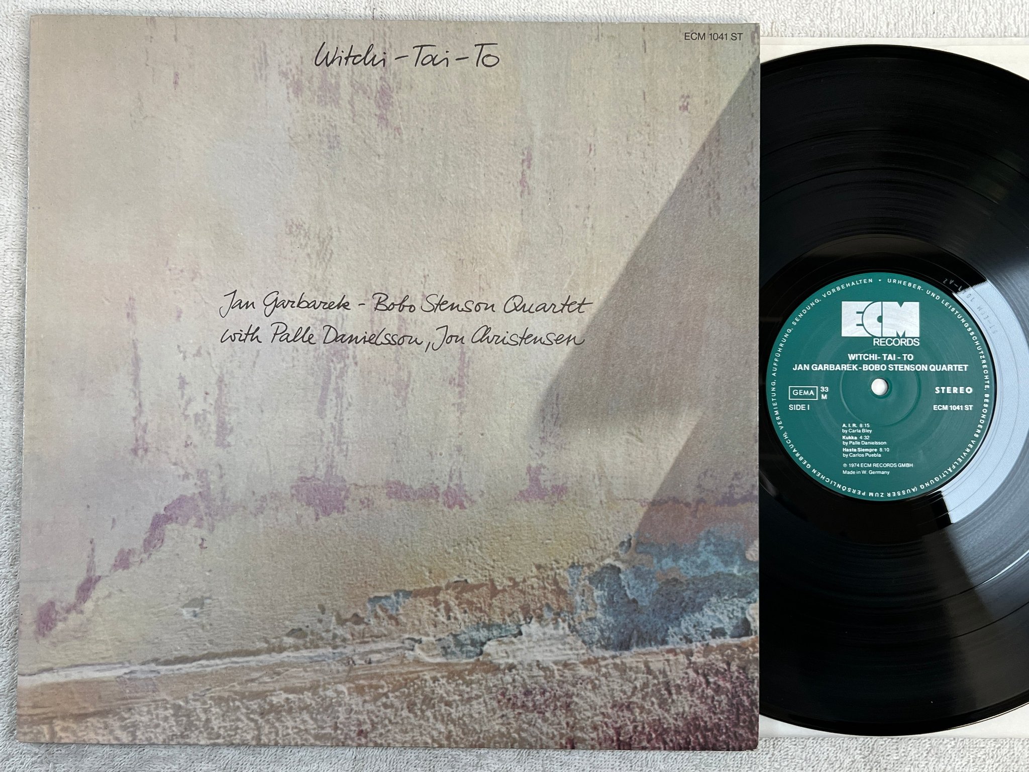 Omslagsbild för skivan JAN GARBAREK - BOBO STENSON QUARTET witchi-tai-to LP -74 Ger ECM 1041 ST