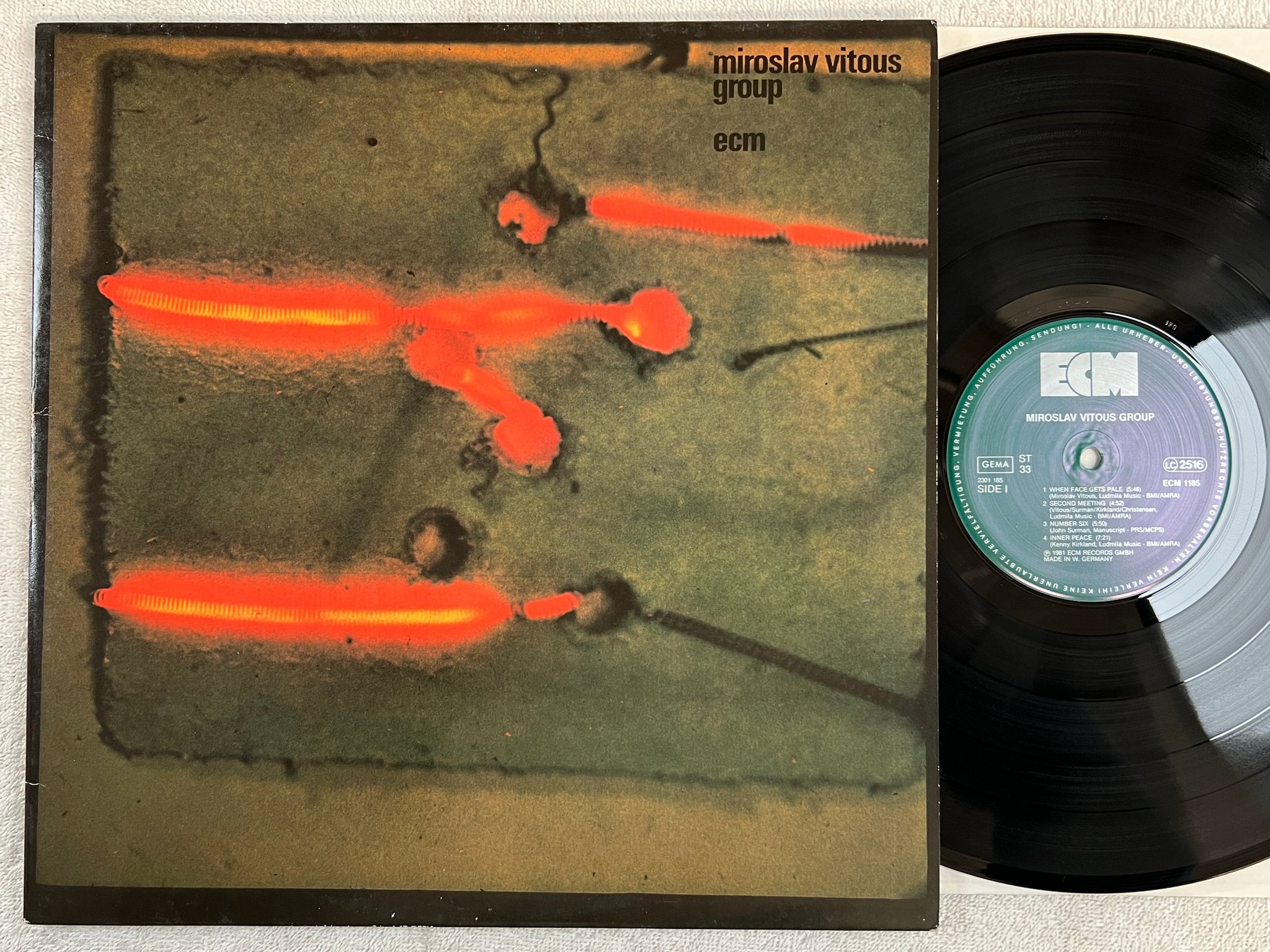 Omslagsbild för skivan MIROSLAV VITOUS GROUP s/t LP -81 Ger ECM 1185