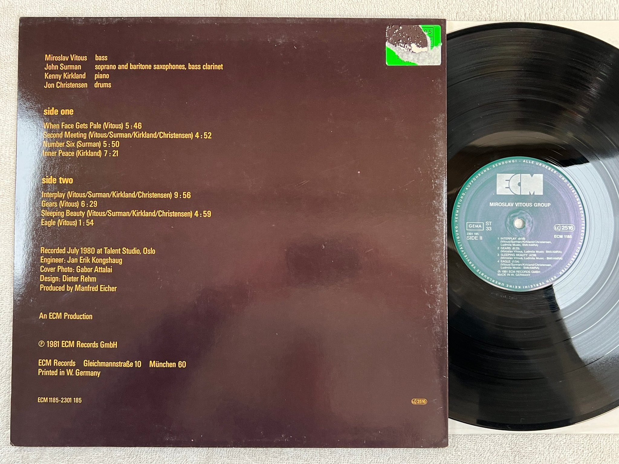 Omslagsbild för skivan MIROSLAV VITOUS GROUP s/t LP -81 Ger ECM 1185