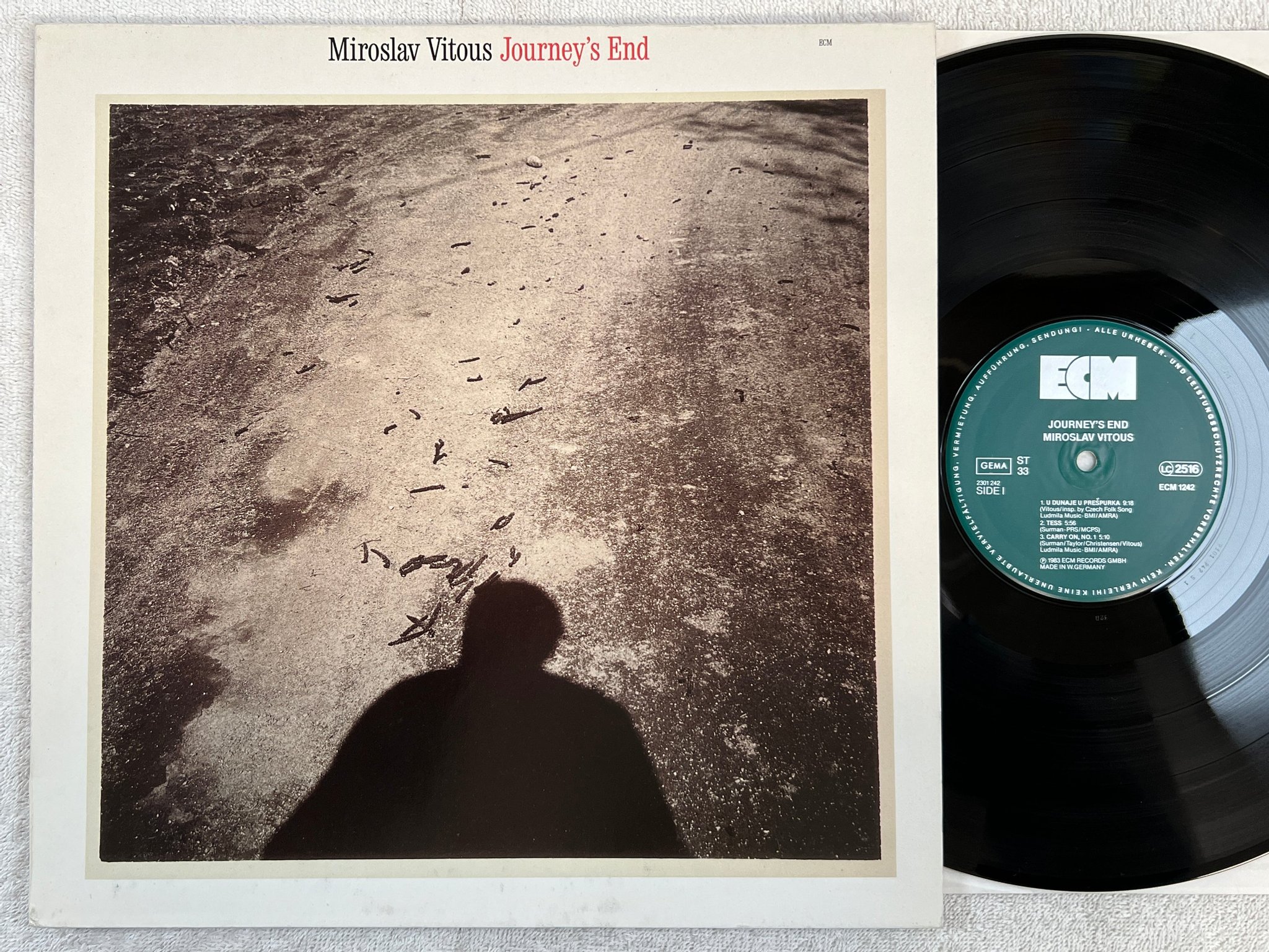 Omslagsbild för skivan MIROSLAV VITOUS journey's end LP -83 Ger ECM 1242