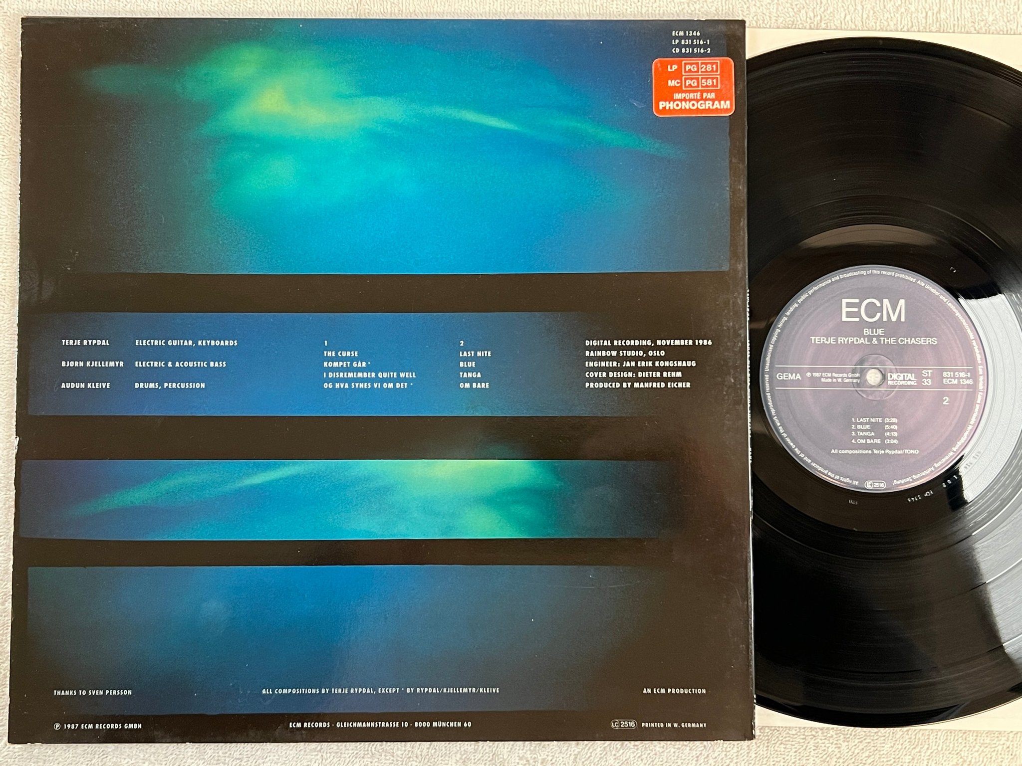 Omslagsbild för skivan TERJE RYPDAL & THE CHASER blue LP -87 Ger ECM 831 516-1