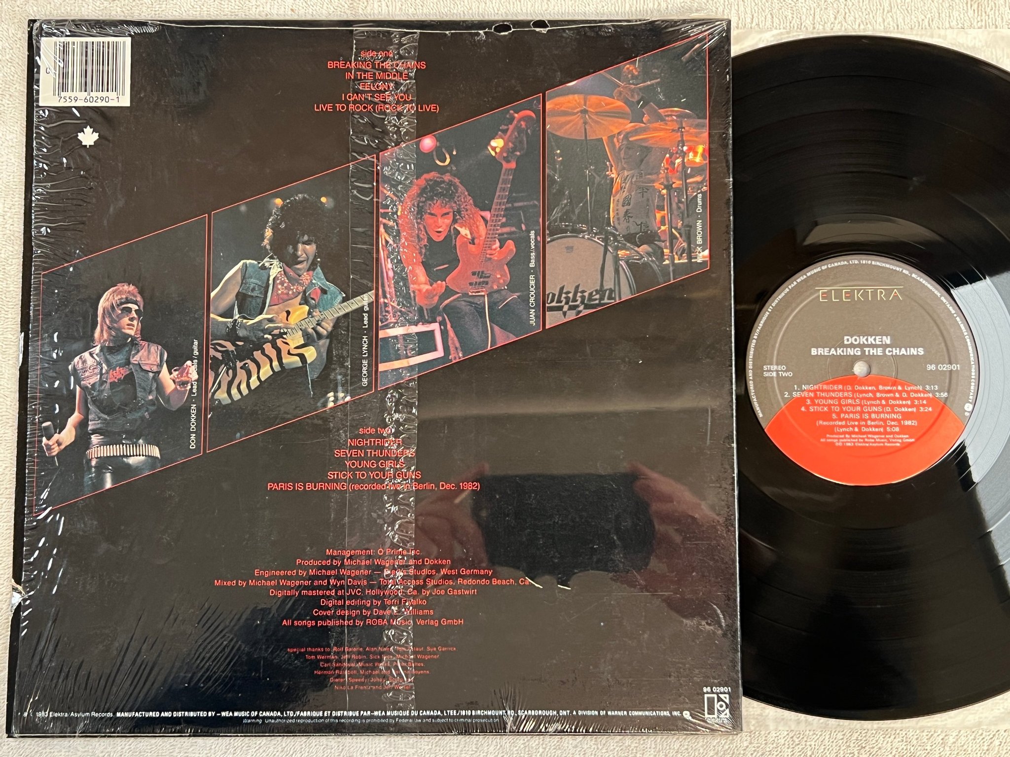 Omslagsbild för skivan DOKKEN breaking the chains LP -83 Can ELEKTRA 9602901