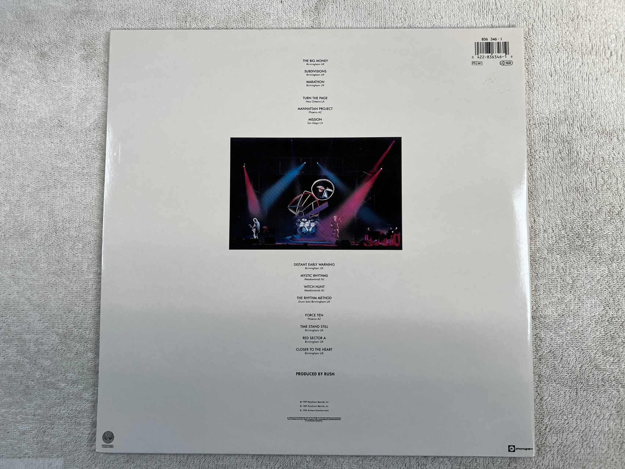 Omslagsbild för skivan RUSH a show of hands 2xLP -89 VERTIGO 836346-1