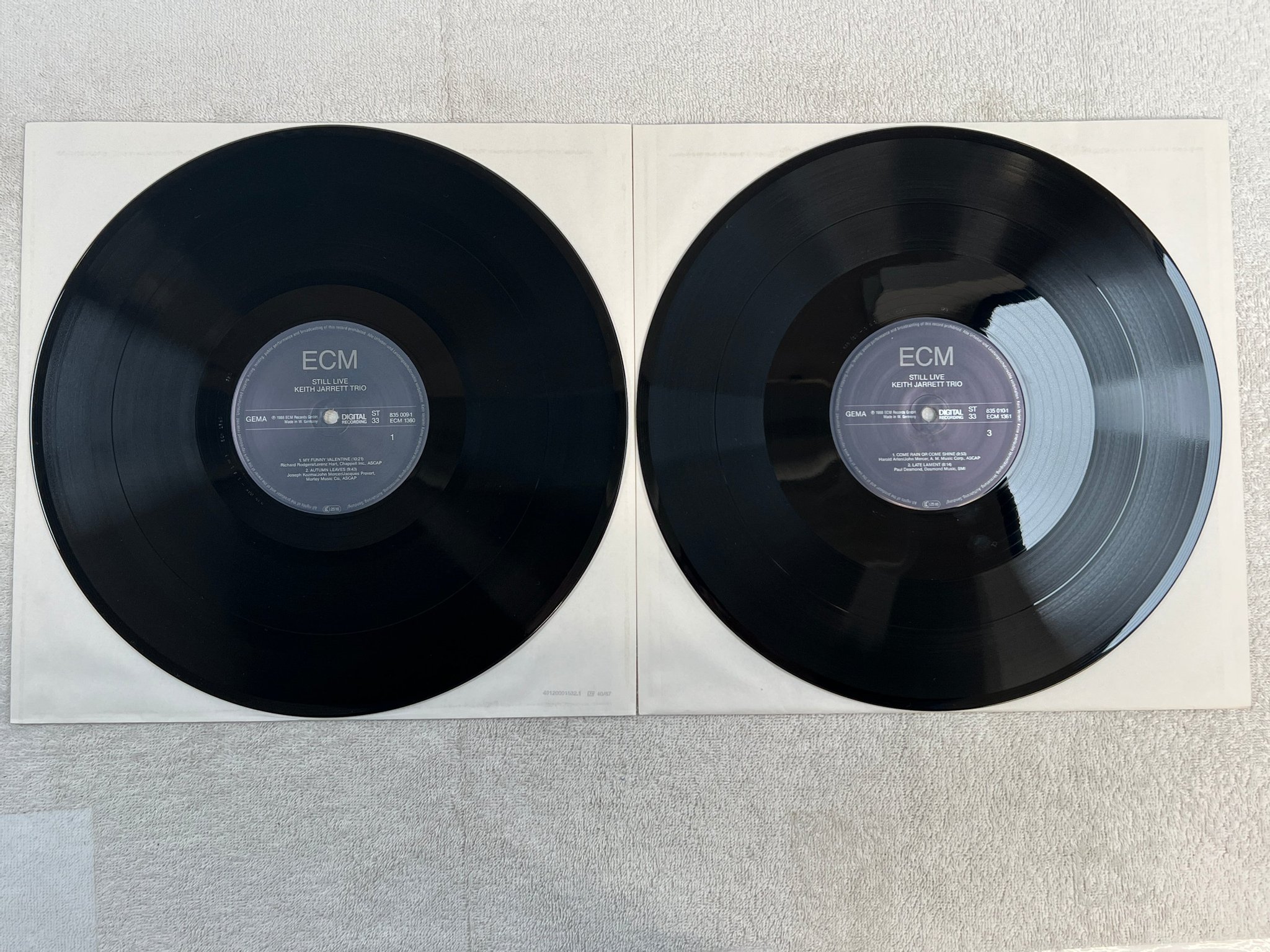 Omslagsbild för skivan KEITH JARRETT TRIO still live 2xLP re Ger ECM 835 008-1