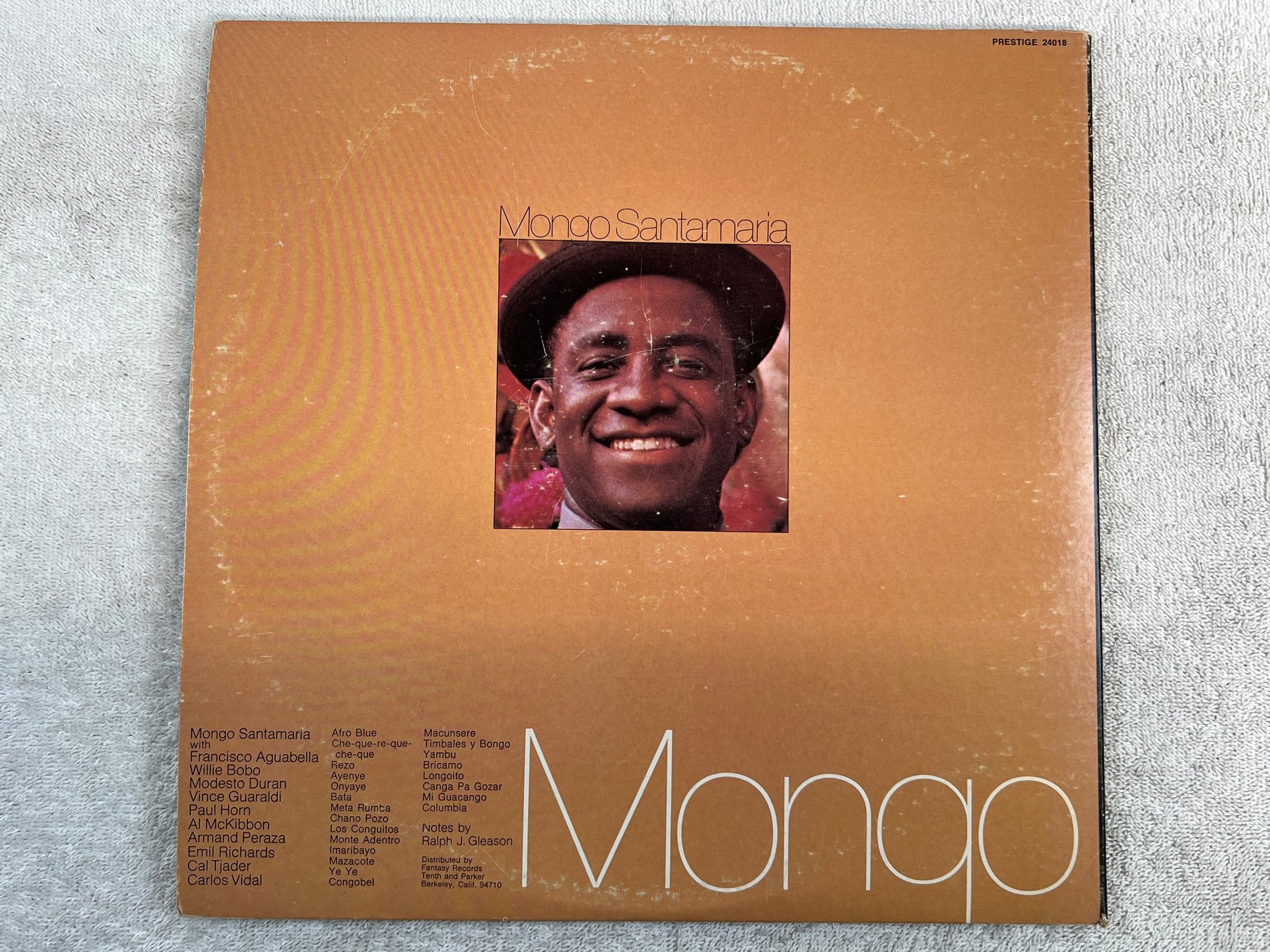 Omslagsbild för skivan MONGO SANTAMARIA afro-roots LP -72 US PRESTIGE PRT 240181