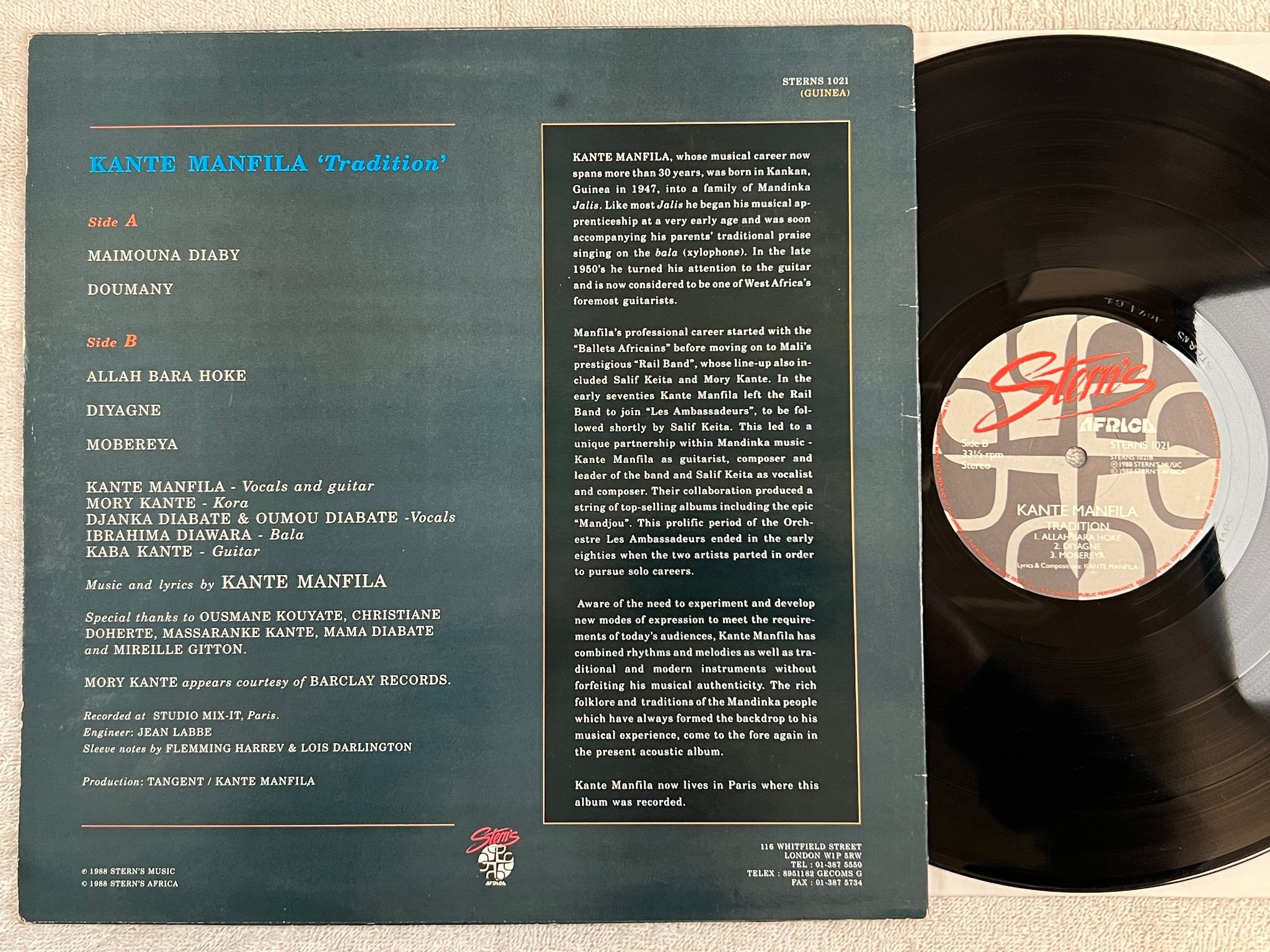 Omslagsbild för skivan KANTE MANFILA tradition LP -88 UK STERNS 1021 afrobeat