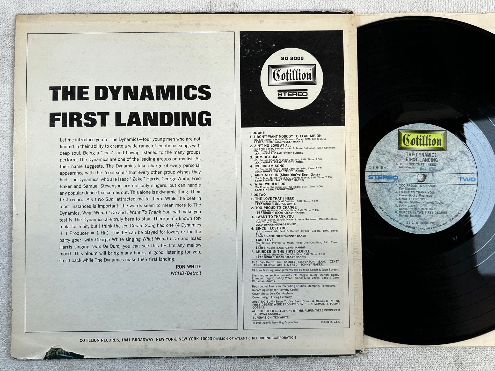 Omslagsbild för skivan THE DYNAMICS first landing LP -69 US COTILLION SD 9009 rare soul 