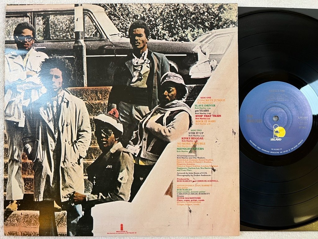 Omslagsbild för skivan BOB MARLEY & THE WAILERS catch a fire LP -73 UK ISLAND ILPS 9241