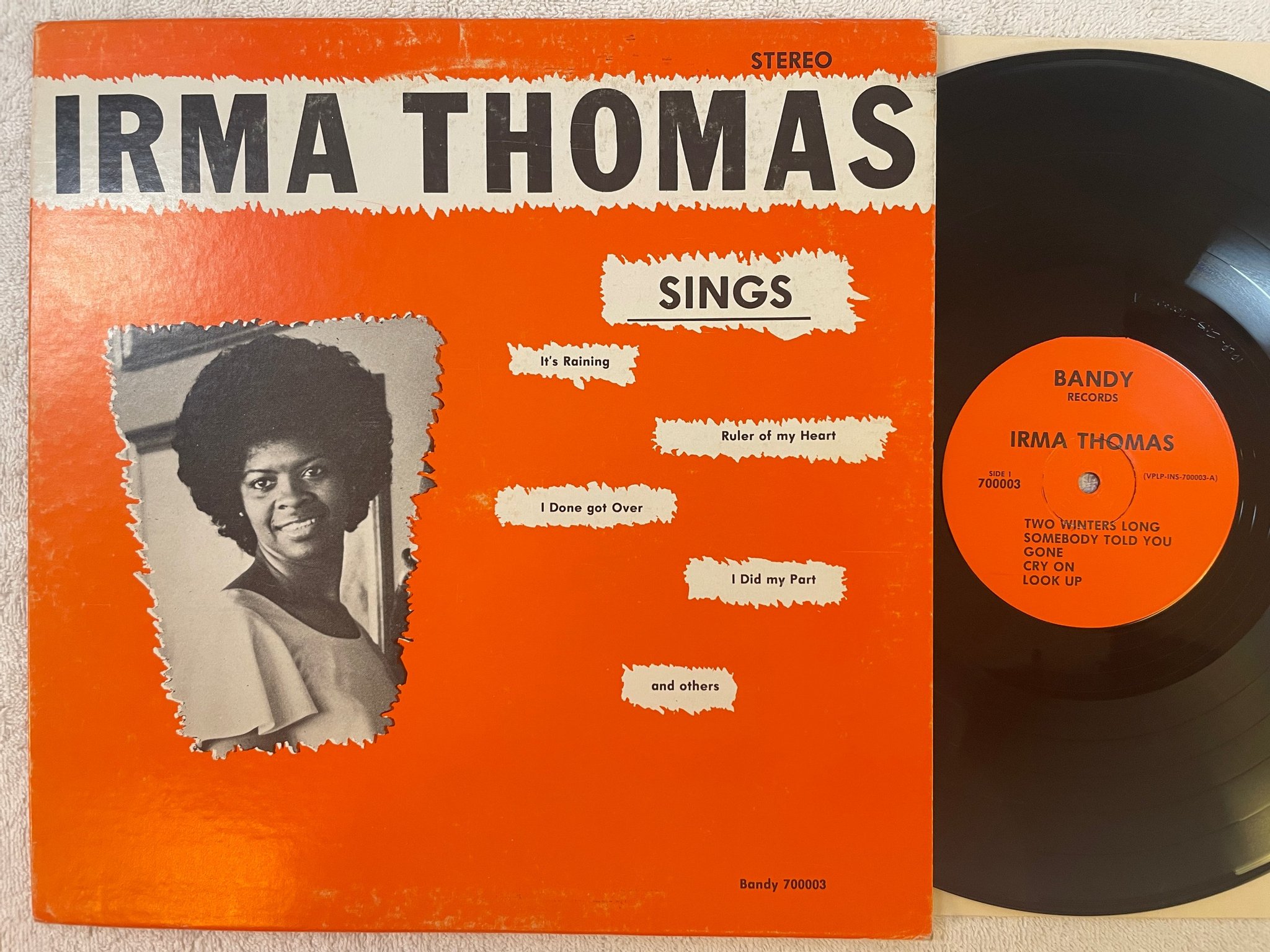 Omslagsbild för skivan IRMA THOMAS sings LP -79 US BANDY 70003 compilation  SOUL !!!