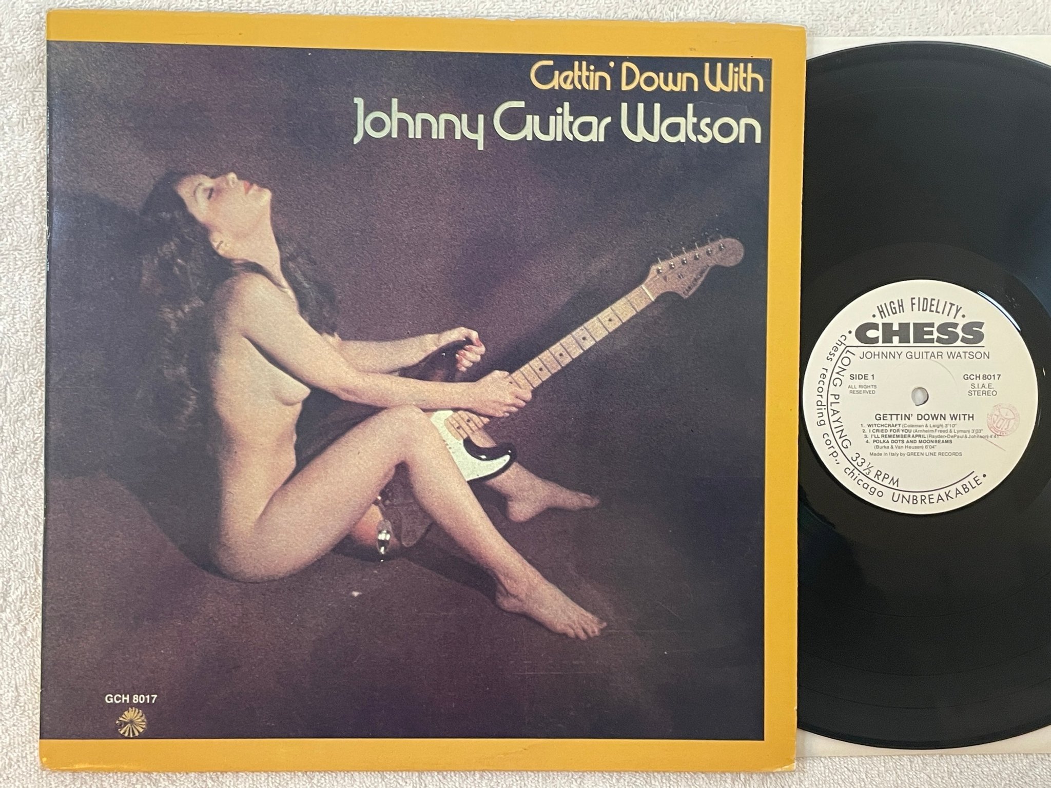 Omslagsbild för skivan JOHNNY GUITAR WATSON gettin down with LP Ita CHESS re GCH 8017