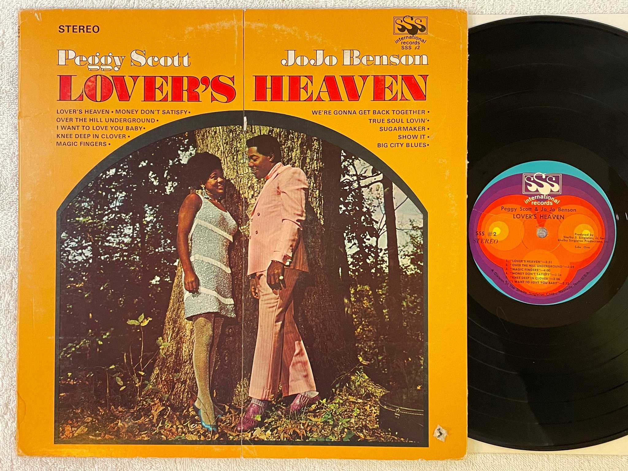 Omslagsbild för skivan PEGGY SCOTT & JO JO BENSON lover's heaven LP -69 US SSS INTERNATIONAL SSS 2 