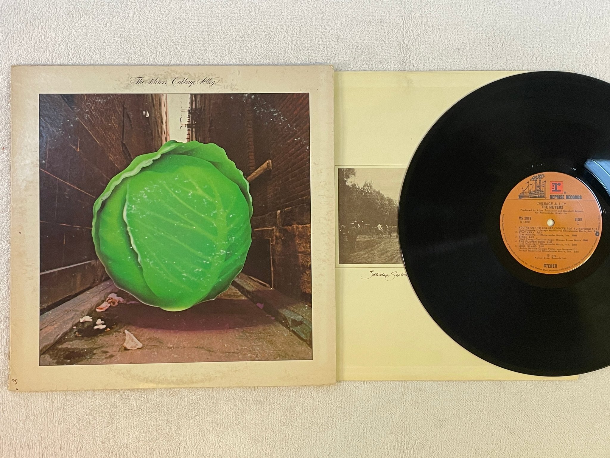 Omslagsbild för skivan THE METERS cabbage alley LP -72 US REPRISE MS 2076 