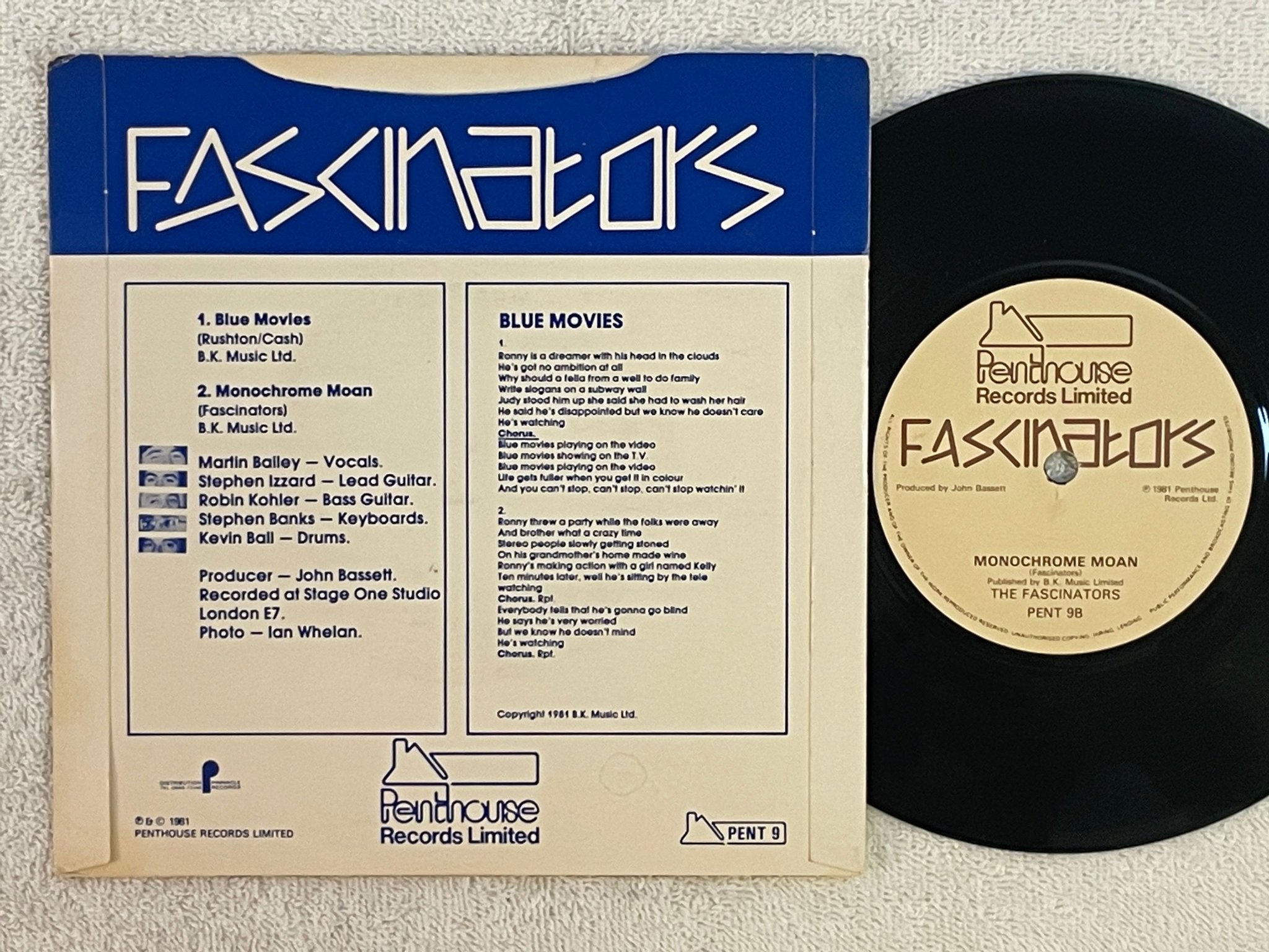 Omslagsbild för skivan FACINATORS Blue Movies 7"single -81 UK PENTHOUSE PENT 9 rare power pop ! ! 