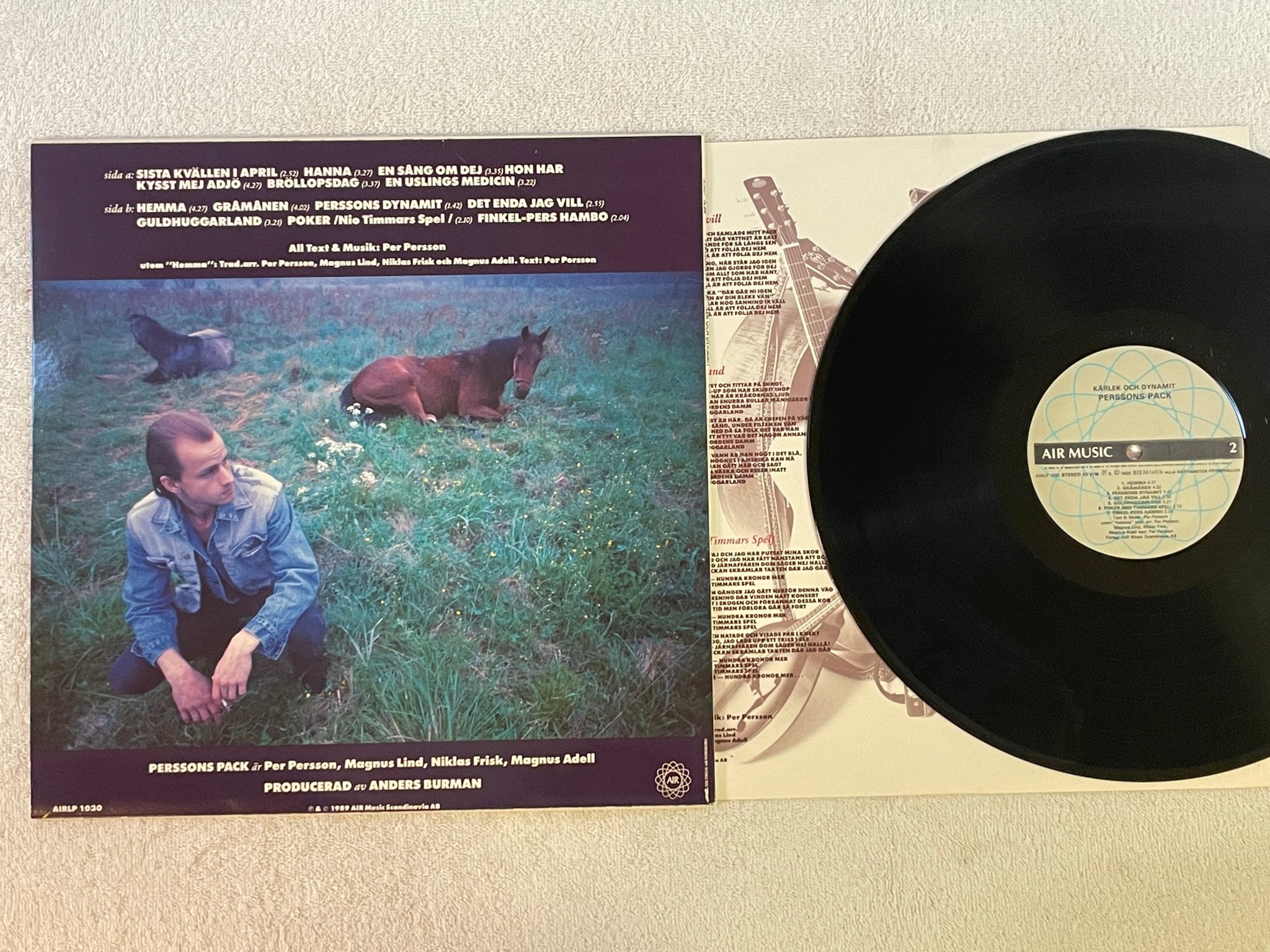 Omslagsbild för skivan PERSSONS PACK kärlek och dynamit LP -89 Swe AIRLP 1030