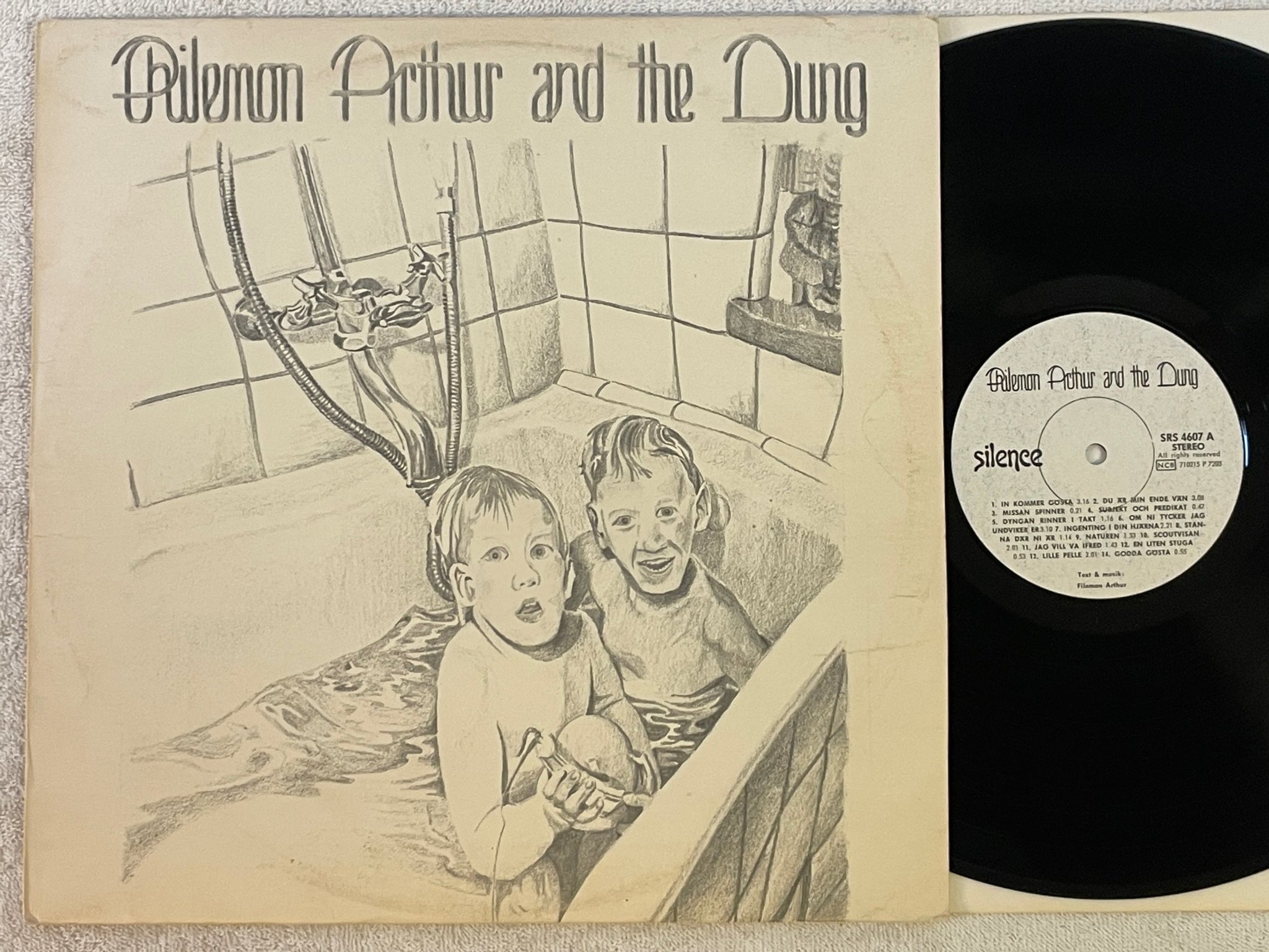 Omslagsbild för skivan PHILEMON ARTHUR AND THE DUNG s/t LP -72 Swe SILENCE SRS 4607