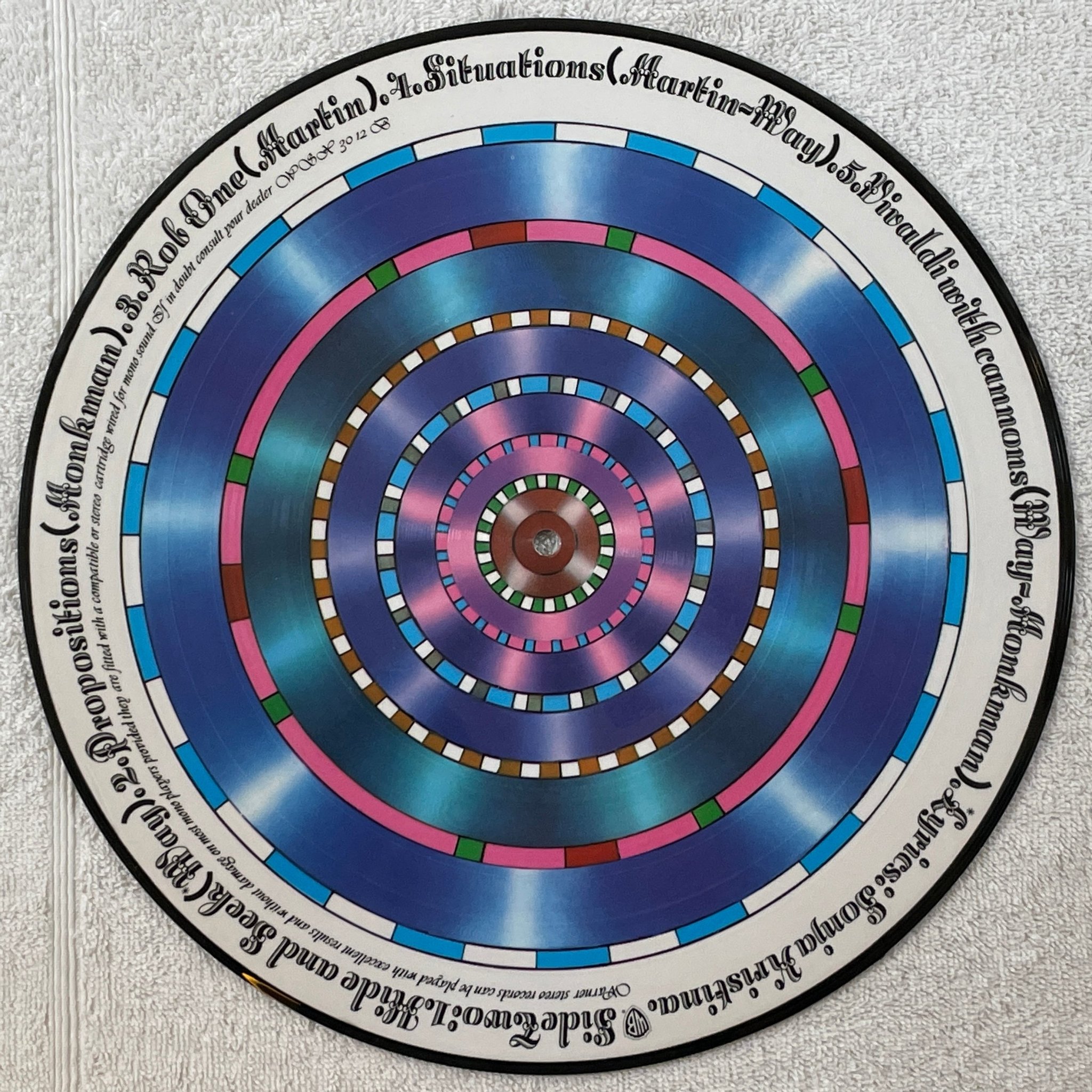 Omslagsbild för skivan CURVED AIR Airconditioning PICTURE DISC LP WARNER BROS WS 3012