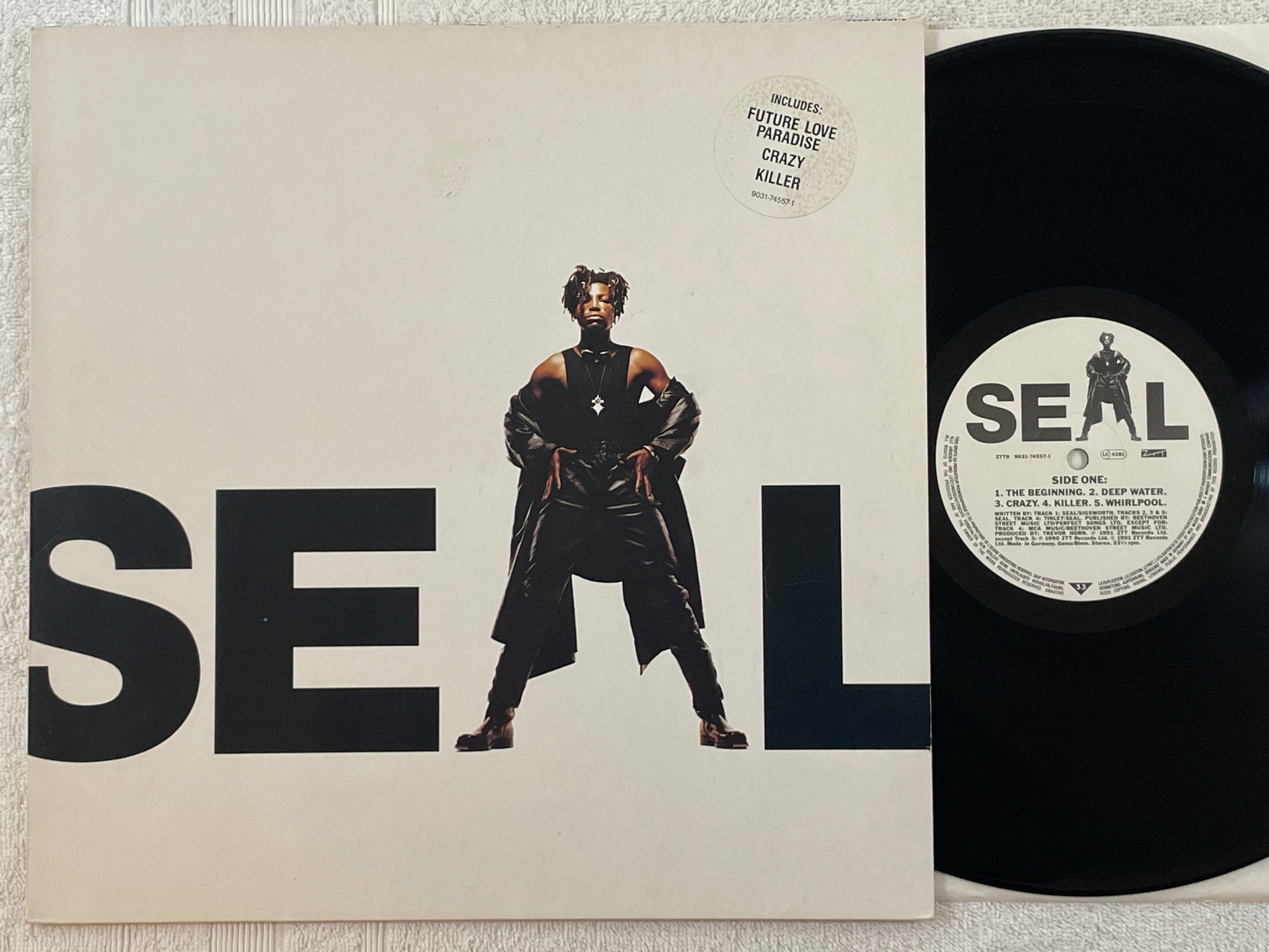 Omslagsbild för skivan SEAL s/t LP -91 ZTT 9031-74557-1 "crazy" 