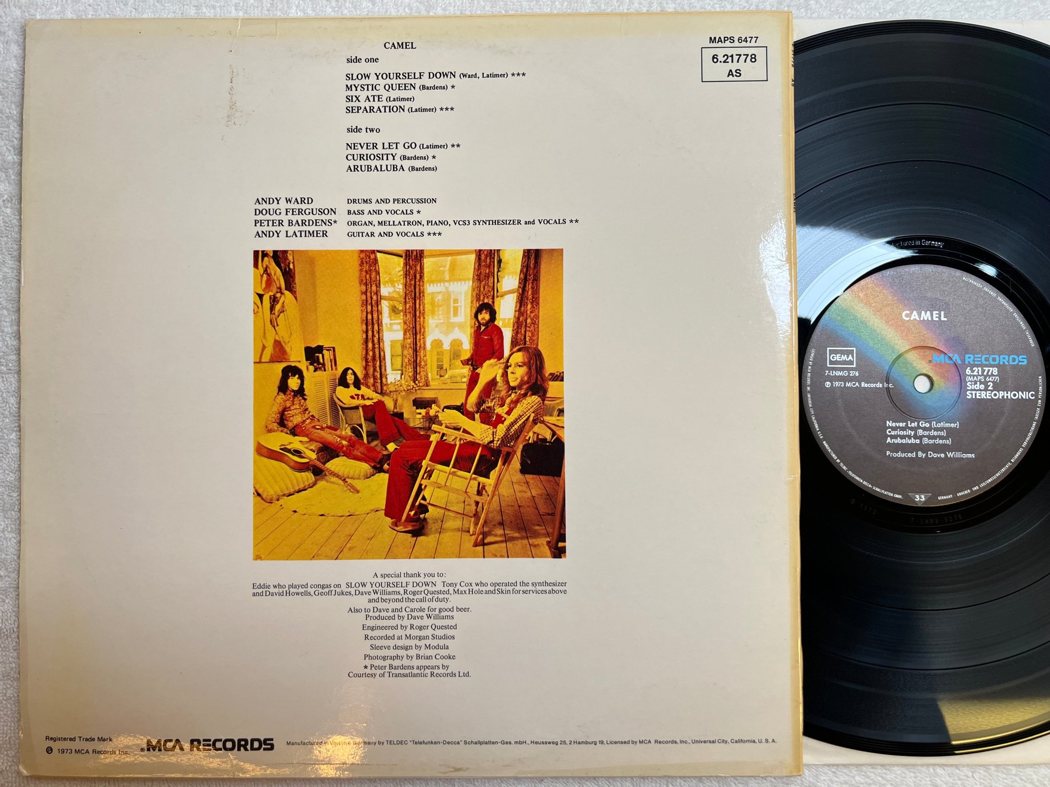 Omslagsbild för skivan CAMEL s/t LP -74 Ger MCA 6.21778 